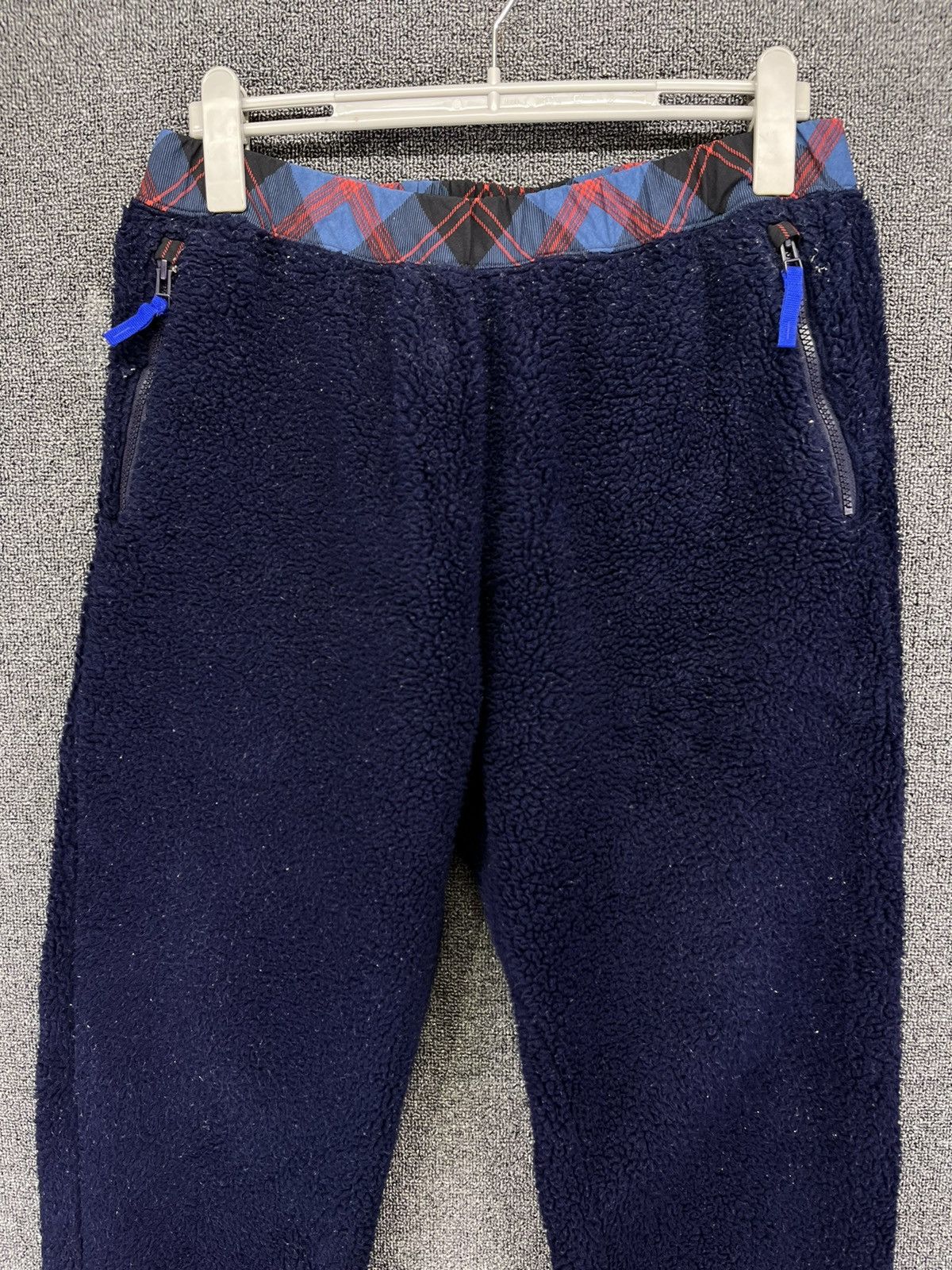 JW Anderson × Uniqlo Uniqlo X J.W.Anderson Fleece Rare Sweatpants Jogger Pants Size US 33 - 3 Thumbnail