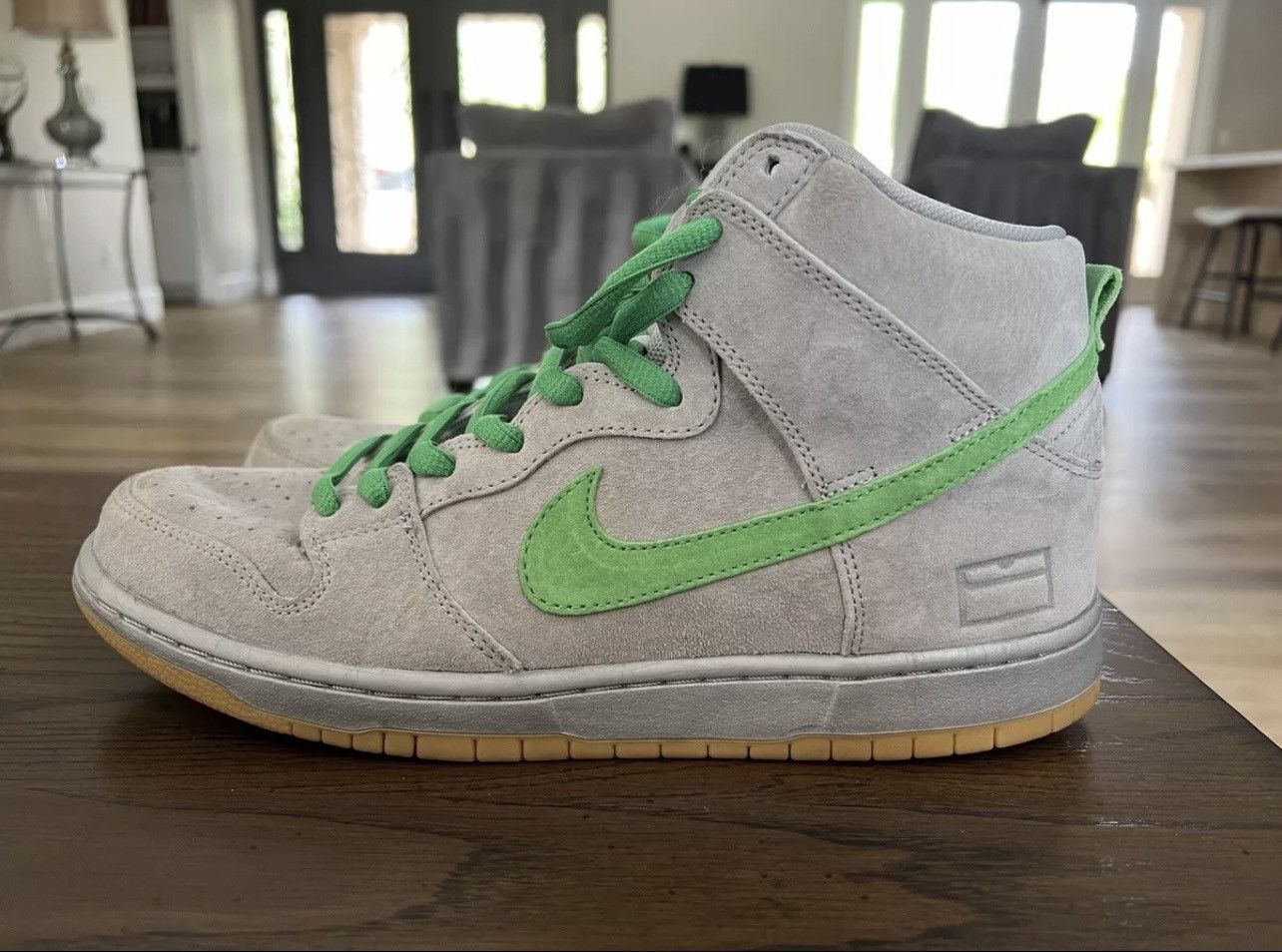 Nike Nike SB Dunk High Silver Box Size US 10.5 / EU 43-44 - 1 Thumbnail