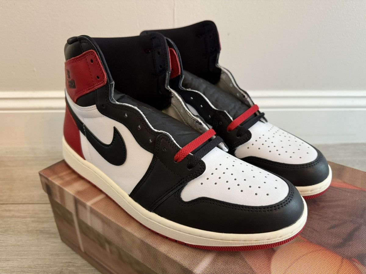 Jordan Brand Jordan 1 Retro High OG Black Toe Reimagined Red White Sz 12 Size US 12 / EU 45 - 4 Thumbnail