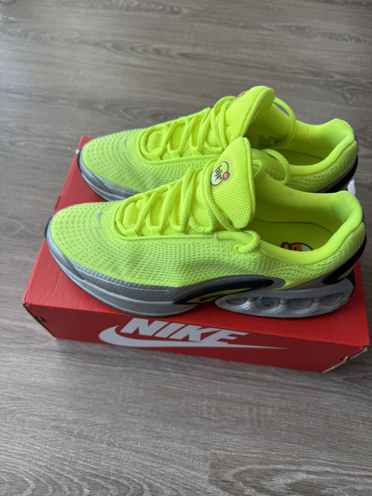 Nike DV3337-700 DN nike airmax Size US 9 / EU 42 - 4 Thumbnail