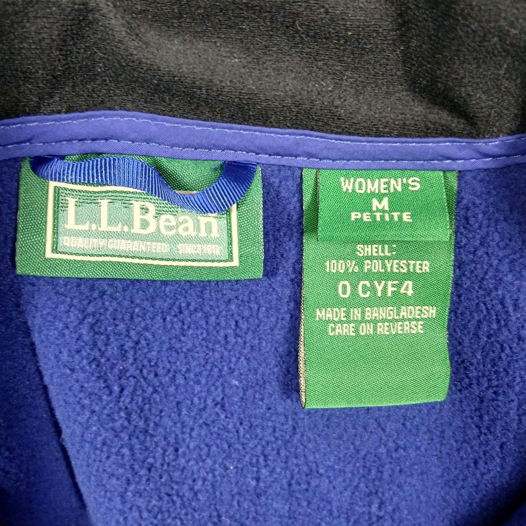 Vintage L.L.Bean Women's Petite Medium Blue Hooded Jacket Windbreaker Water Resistant Full Zip Lightweight Coat Winter Ski Snow Outfit Size M / US 6-8 / IT 42-44 - 3 Thumbnail