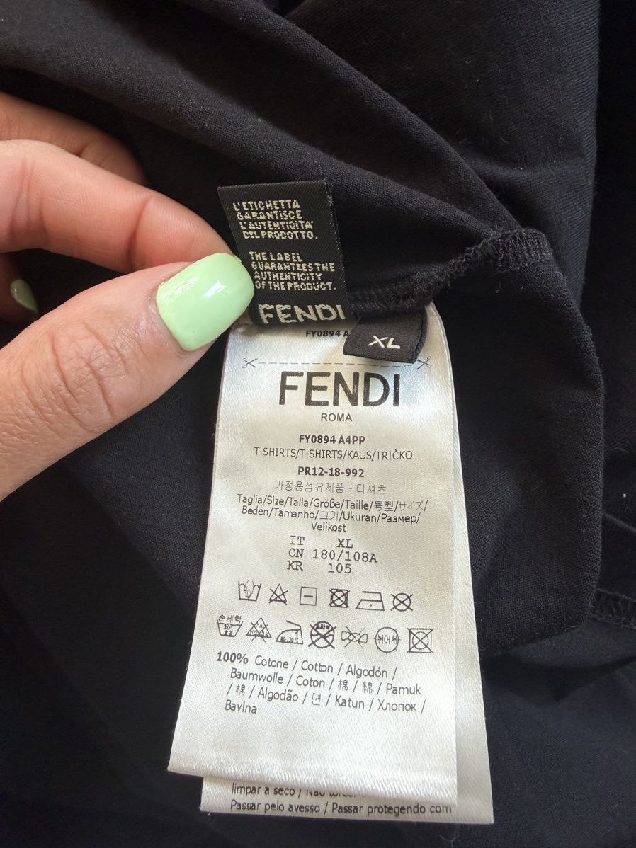 Fendi Fendi Tshirt Size US XL / EU 56 / 4 - 6 Thumbnail