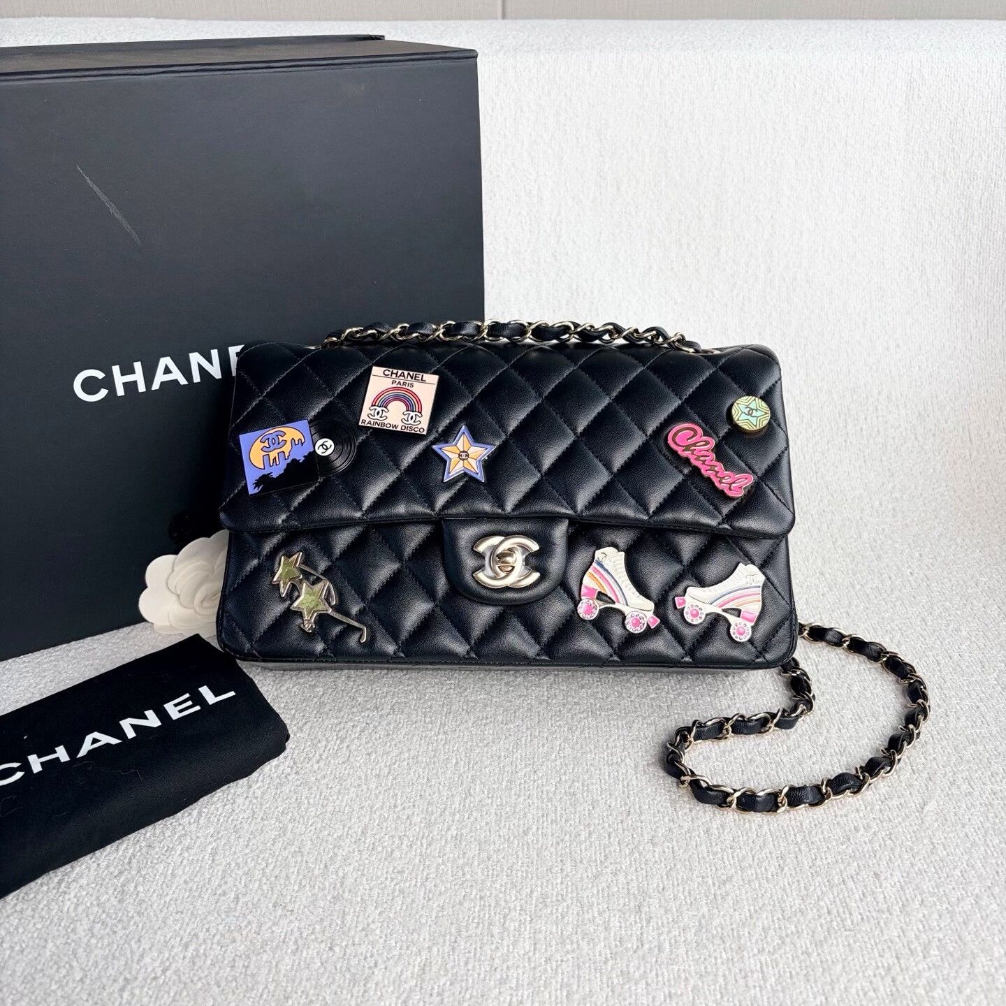 Chanel Pre-loved Bag Very good condition Size ONE SIZE - 1 Thumbnail