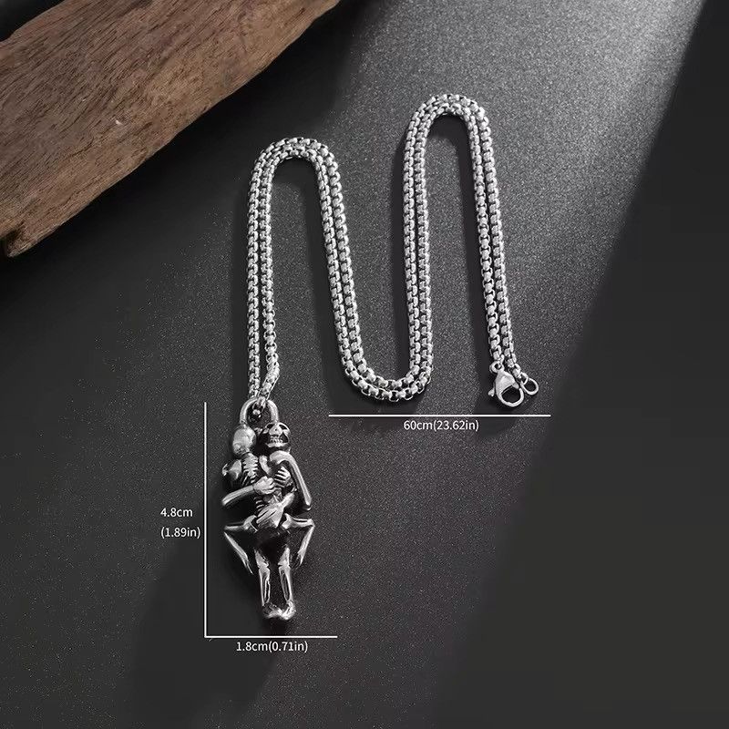 Jewelry Couple Skull Lover Hug Pendant Necklace Pendant Necklace Size ONE SIZE - 2 Thumbnail
