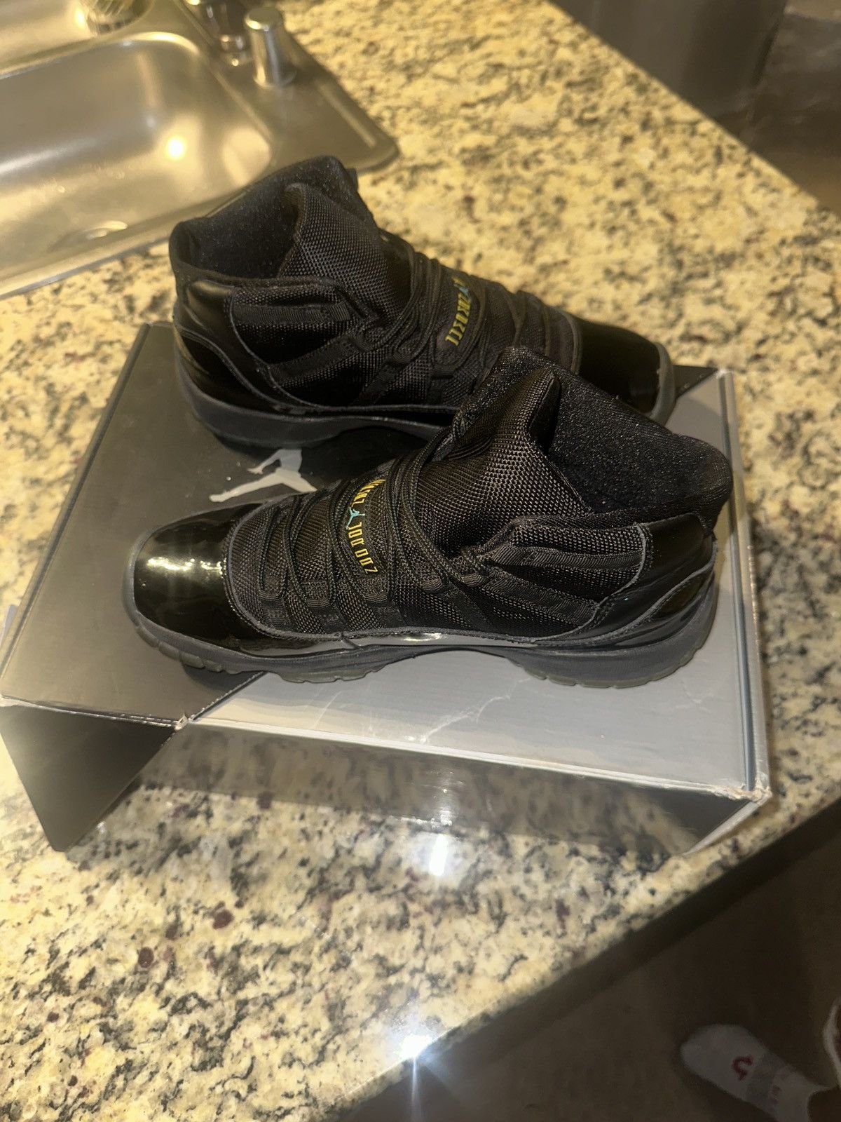 Jordan Brand Gamma 11s 2013 Original Size US 7 / EU 40 - 7 Thumbnail