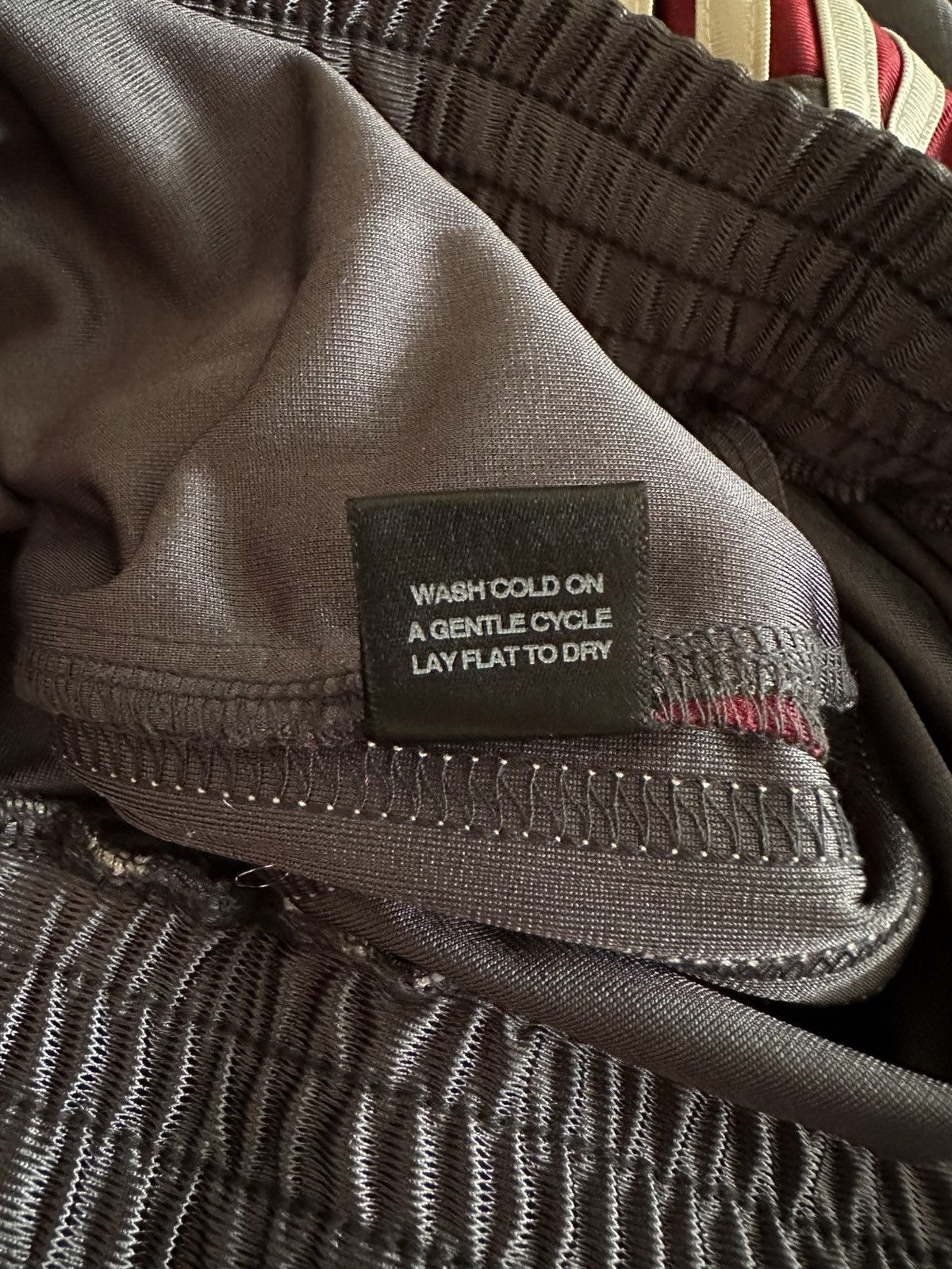 The GV Gallery GV Gallery Tracy McGrady T Mac Sweats Size XLarge Size US 36 / EU 52 - 6 Thumbnail