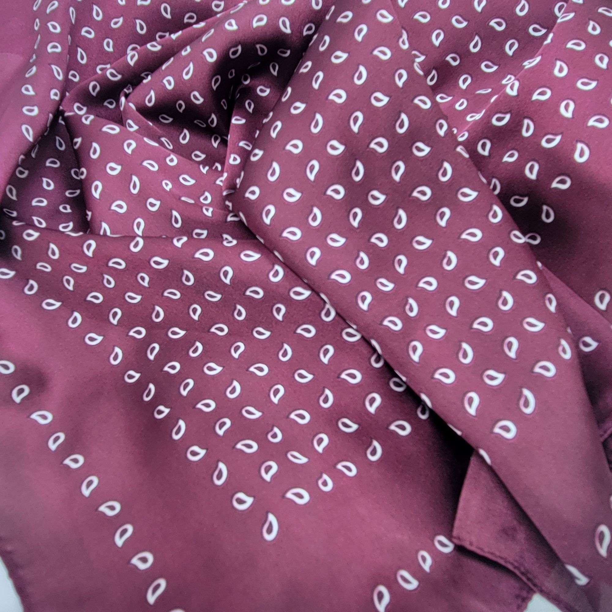 Other ✨Luxurious Silky Square Scarf Mini-Paisley Teardrop Neck Hea Size ONE SIZE - 4 Thumbnail