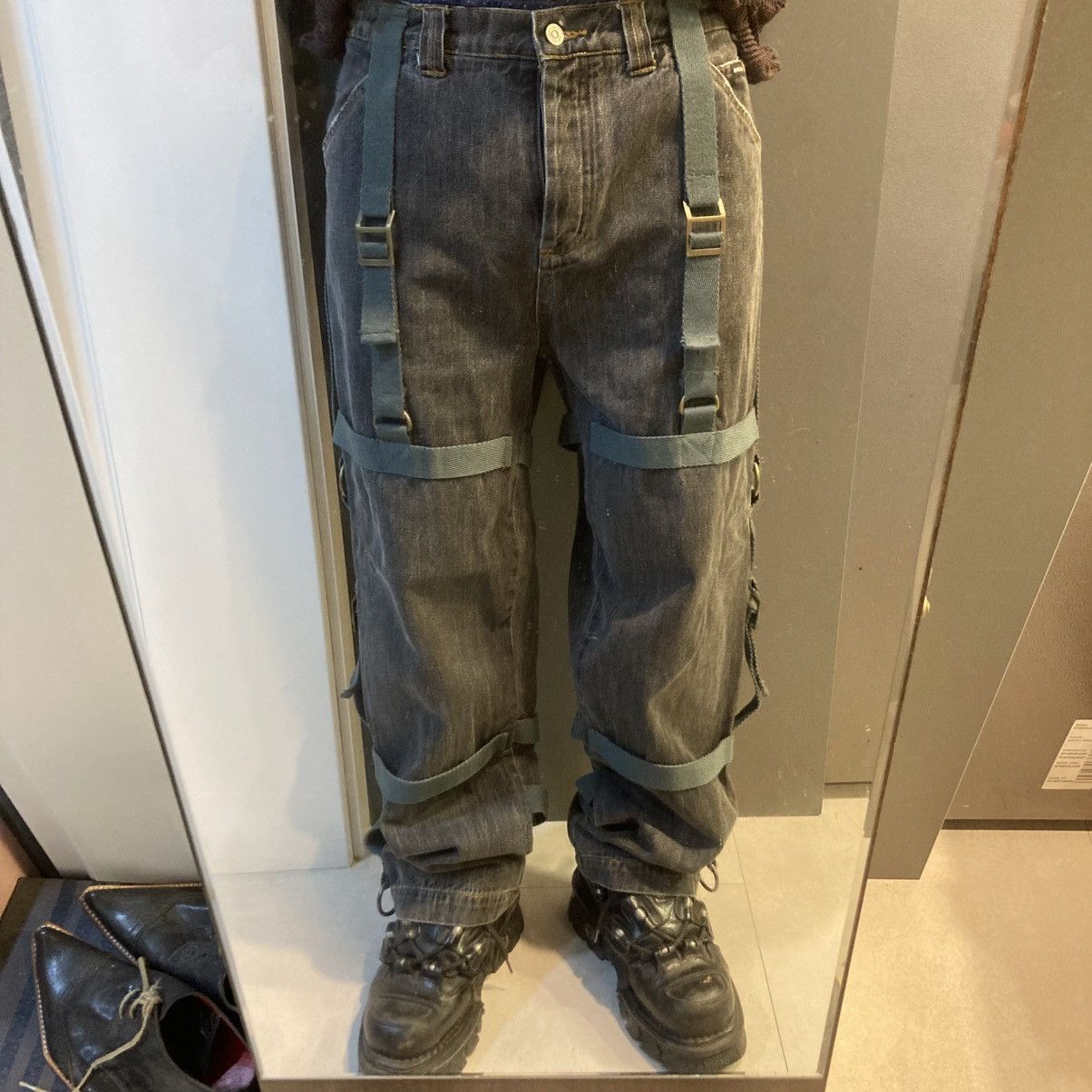 03AW Dolce Gabbana Bondage Denim Pants Archive Jeans