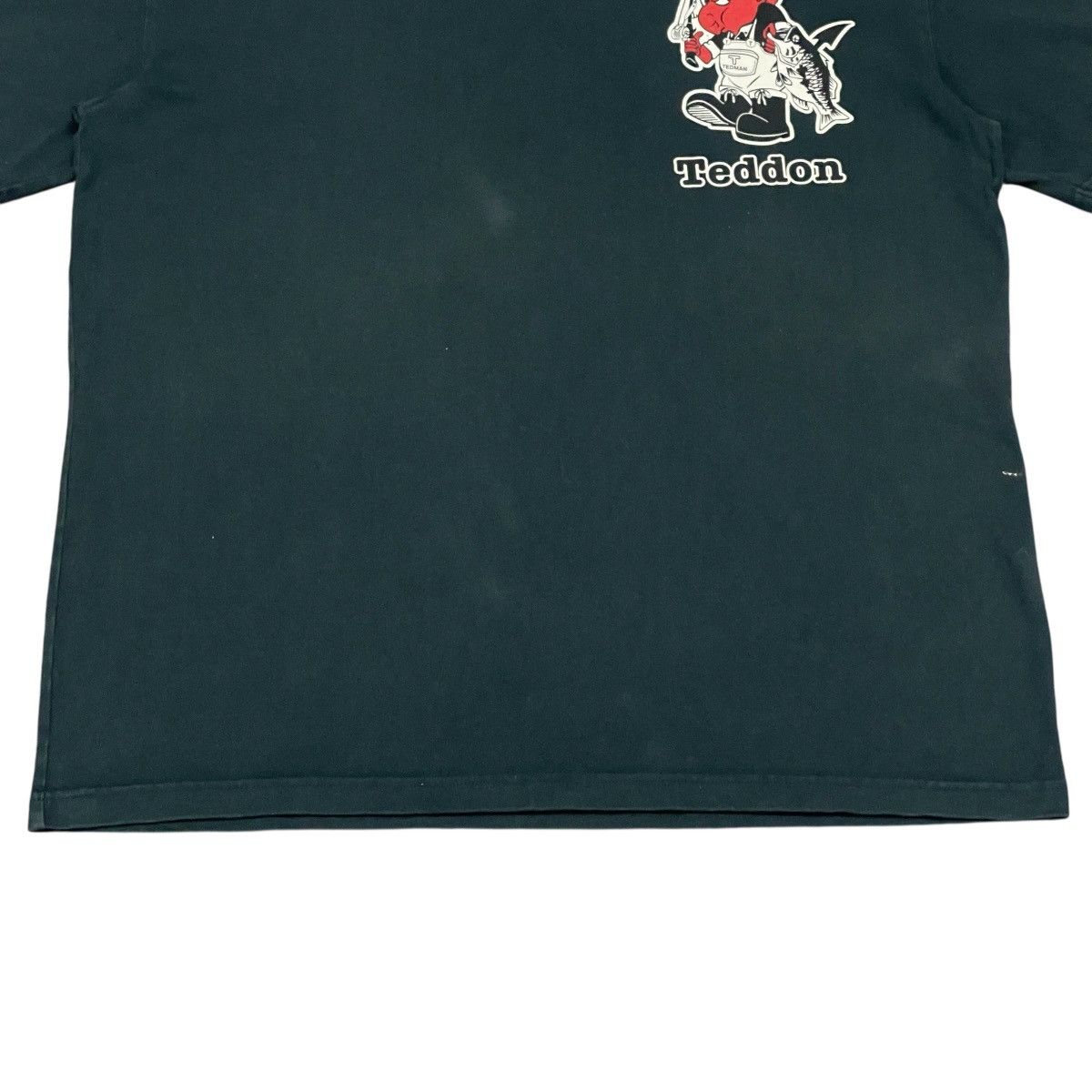 Tedman Vintage Ted Company Red Devil Bass Fishing Graphic T-Shirt Size US S / EU 44-46 / 1 - 16 Thumbnail