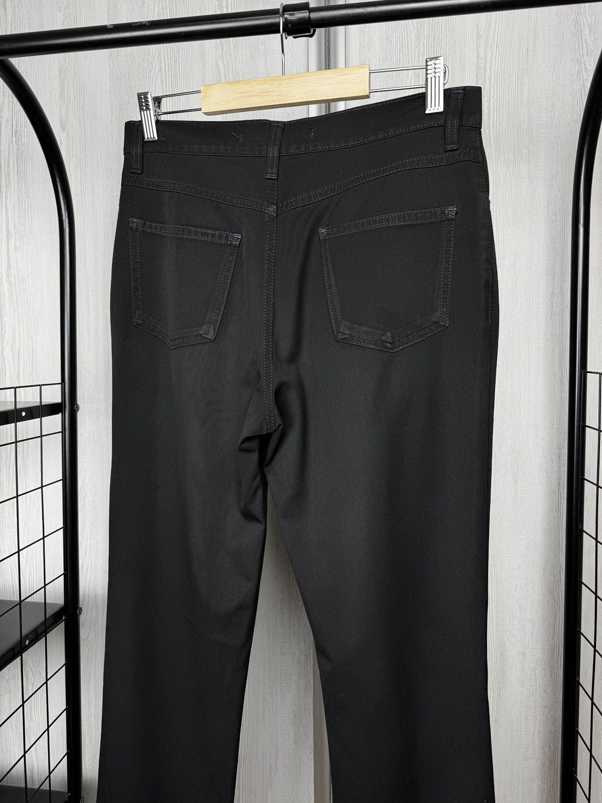 Valentino Valentino Jeans black lightweight casual straight pants 31 Size US 31 - 8 Thumbnail