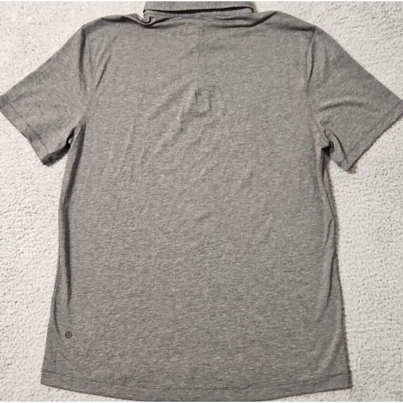 Lululemon Lululemon Polo Shirt Mens Size XL Gray Performance Short Sleeve Casual Golf Flex Size US XL / EU 56 / 4 - 2 Thumbnail