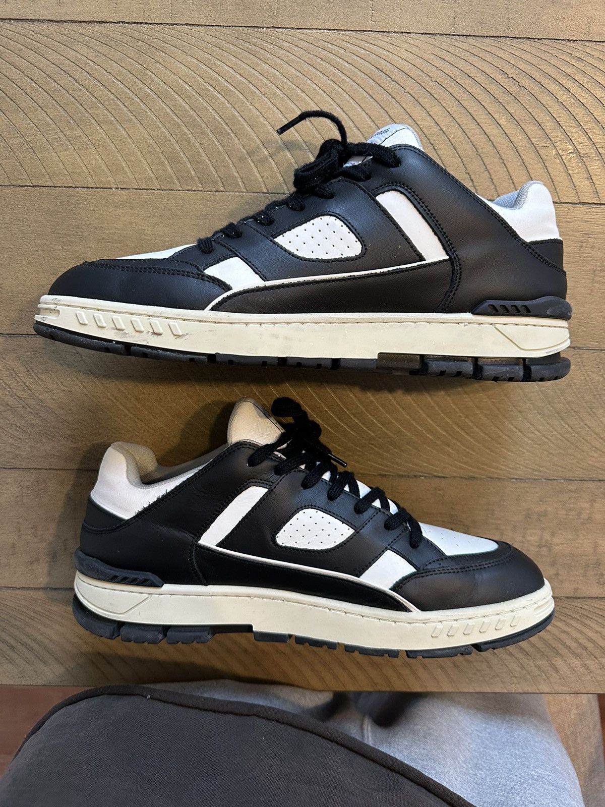 Axel Arigato Axel Arigato Area Lo Sneaker Size US 12 / EU 45 - 2 Thumbnail