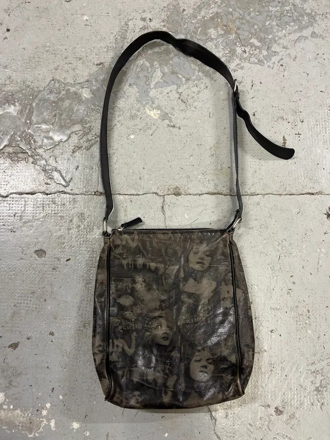 Jean Paul Gaultier 1995 Jean Paul Gaultier Dark Shadow Human Face Shoulder Bag Size ONE SIZE - 2 Thumbnail
