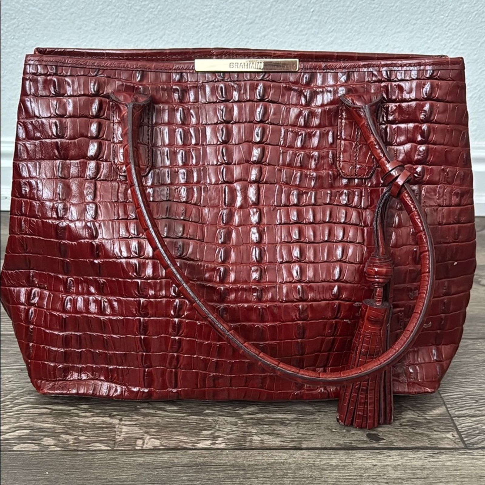 BRAHMIN Brahmin Large Red Leather Croc-Embossed Women's Bag Size ONE SIZE - 1 Thumbnail