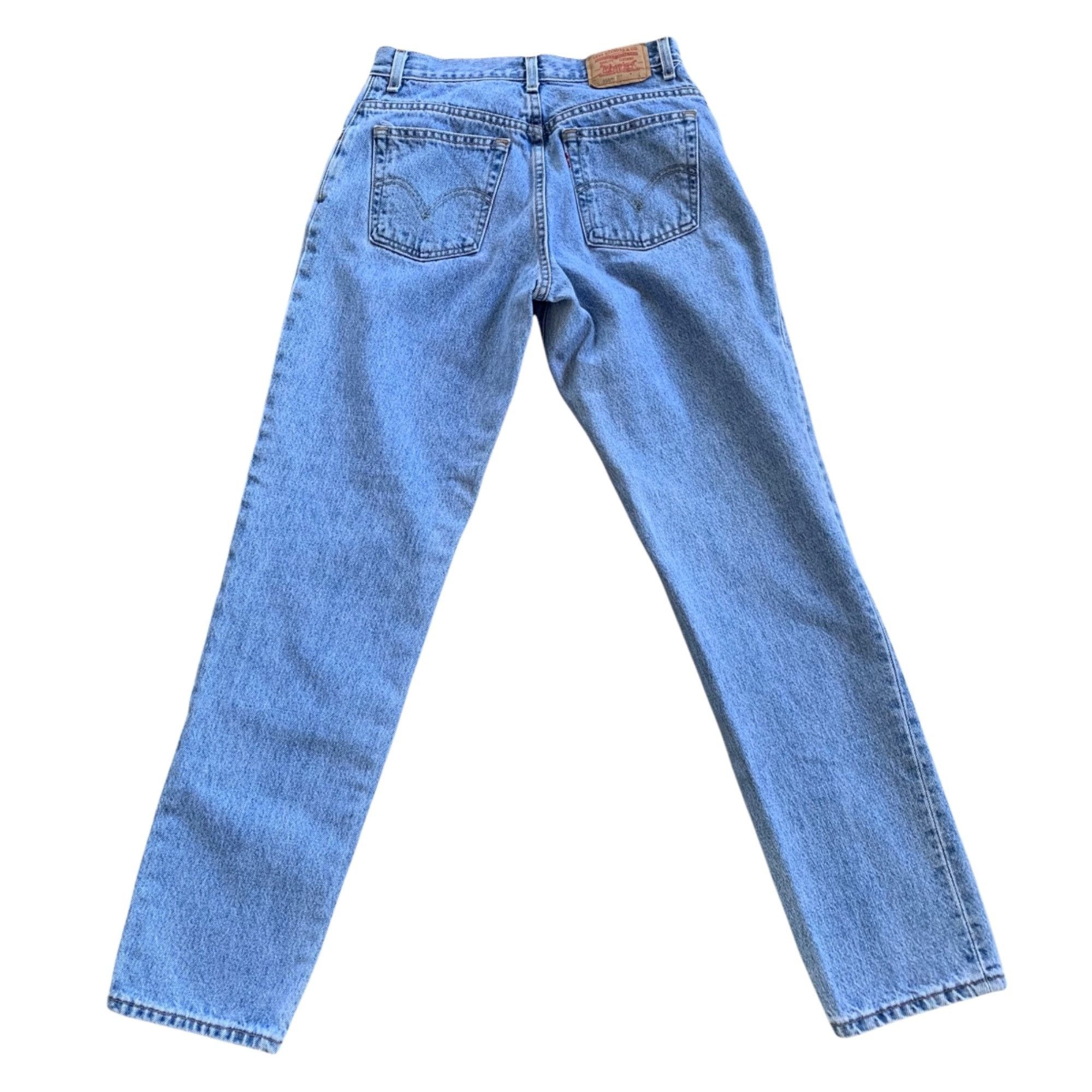 Levi's Vintage Levi's Classic Relaxed 550 Light Wash High Rise Deni Size 30" / US 8 / IT 44 - 2 Thumbnail