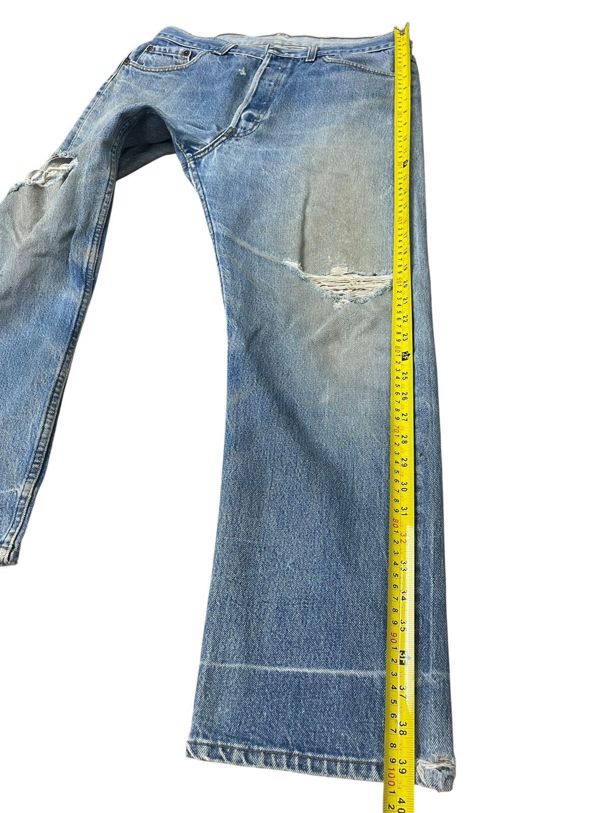 Levi's Vintage Levi’s 501 Distressed Jeans Straight Cut Size US 36 / EU 52 - 3 Thumbnail