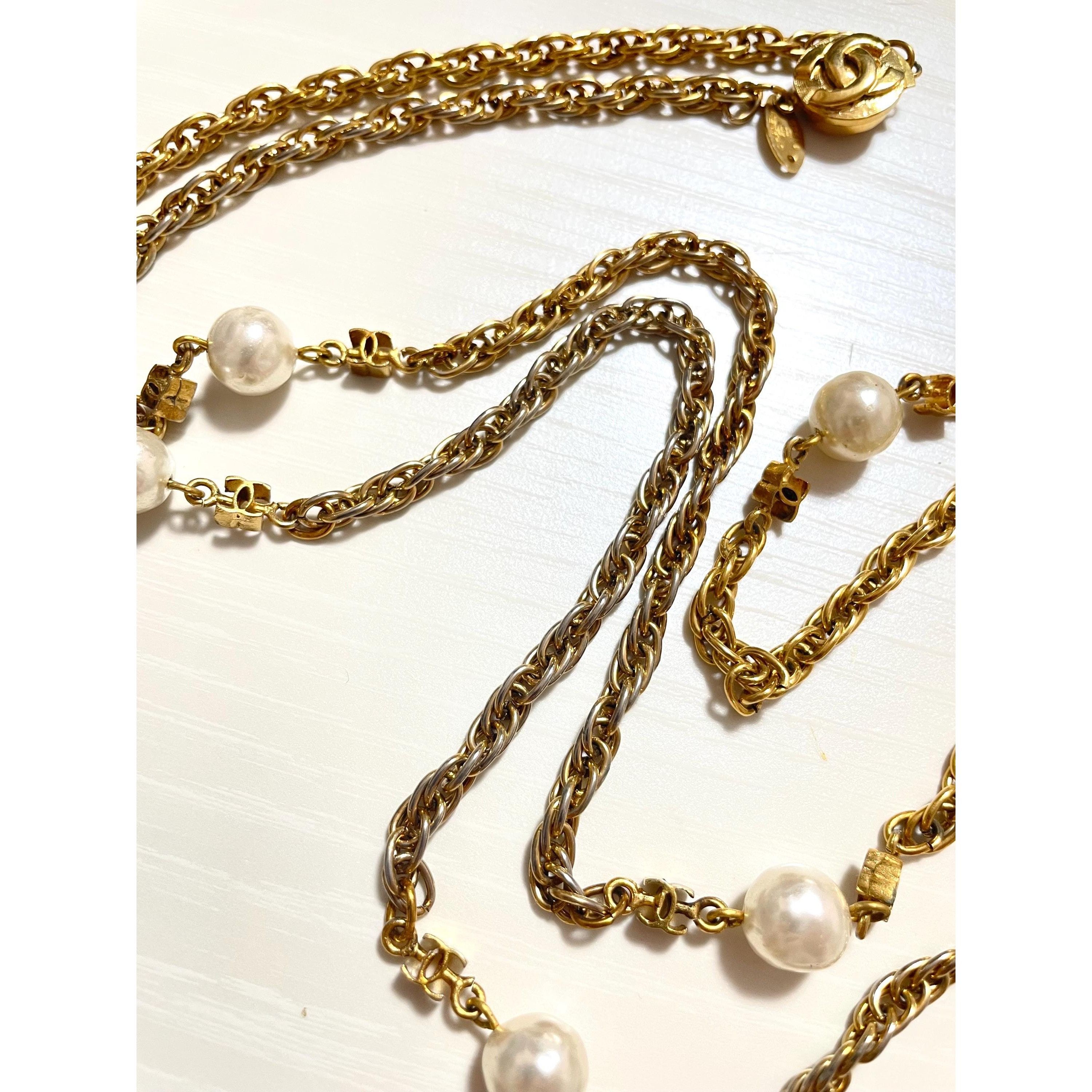 Chanel Vintage CHANEL long necklace with faux pearl and mini CC Size ONE SIZE - 6 Thumbnail