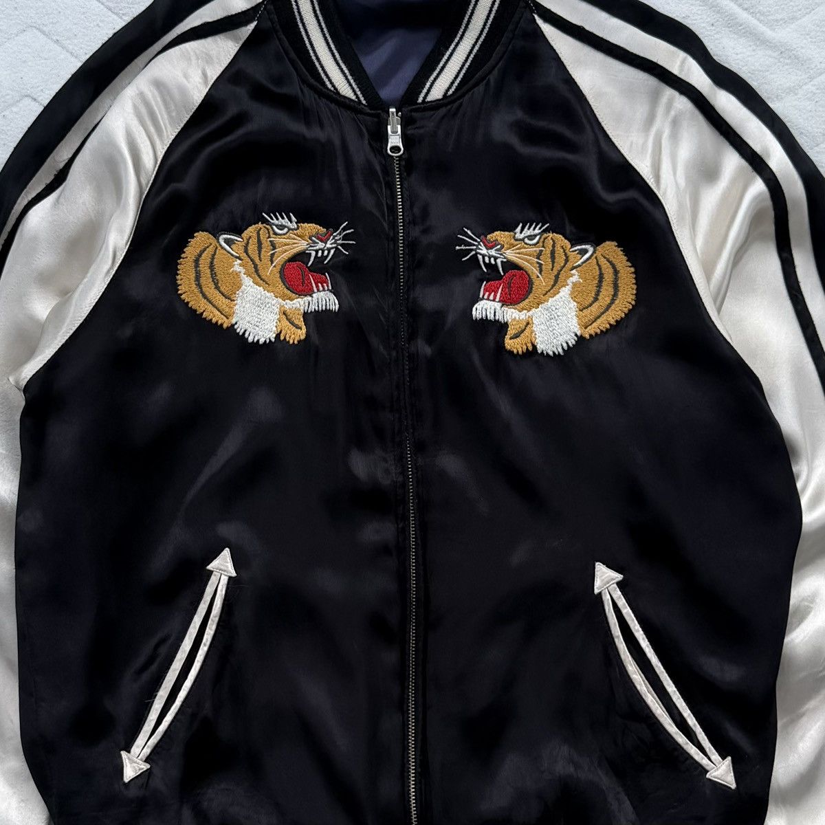 Avirex Avirex Sukajan Satin Rayon Bomber Jacket Tiger Dragon Japan Size US XL / EU 56 / 4 - 7 Thumbnail