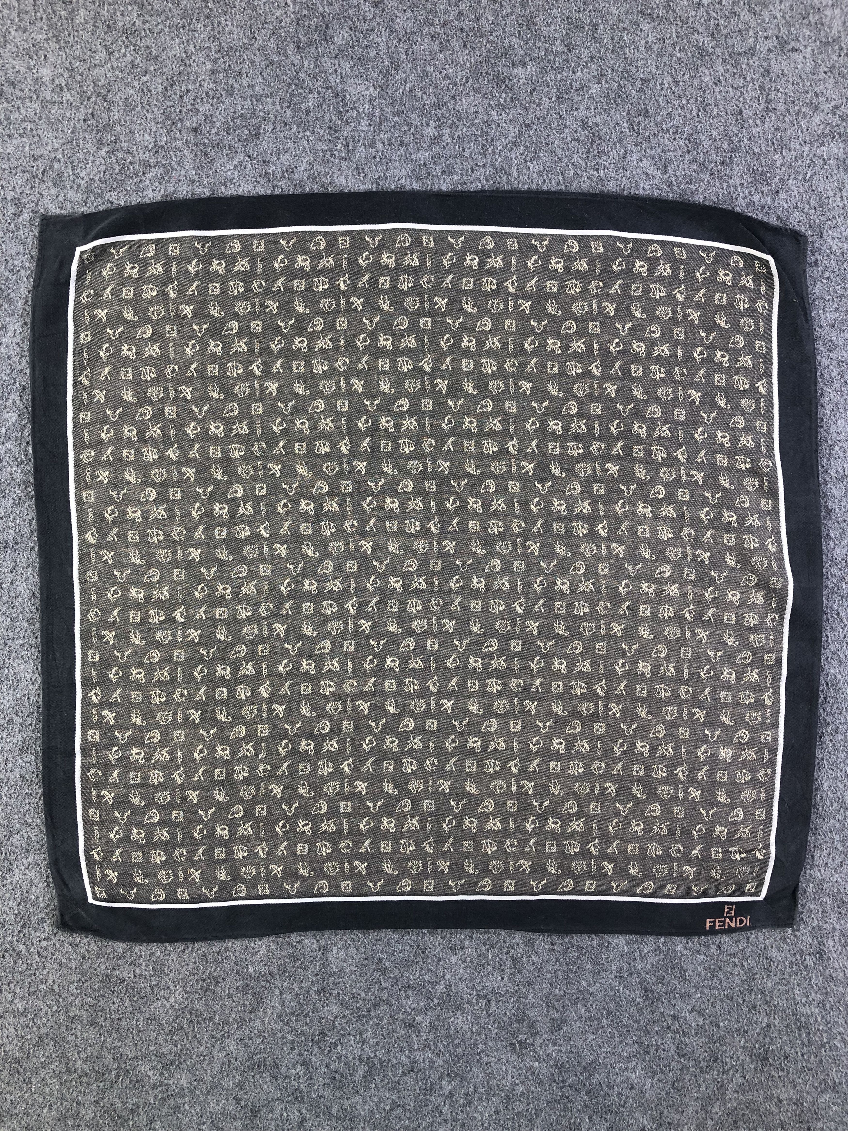 Vintage Fendi Handkerchief / Bandana / Neckerchief A1609 Size ONE SIZE - 3 Thumbnail