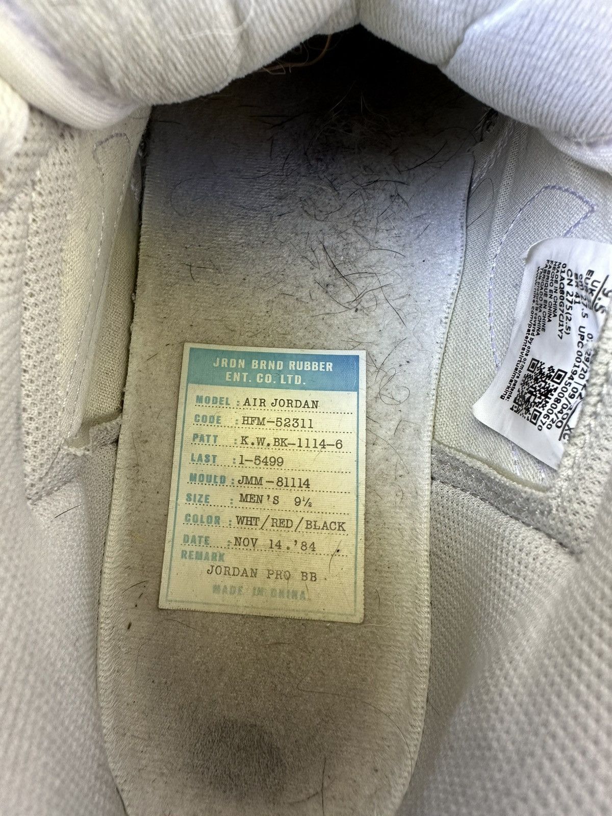 Jordan Brand × Nike Jordan 1 Neutral Grey OG Size US 9.5 / EU 42-43 - 5 Thumbnail