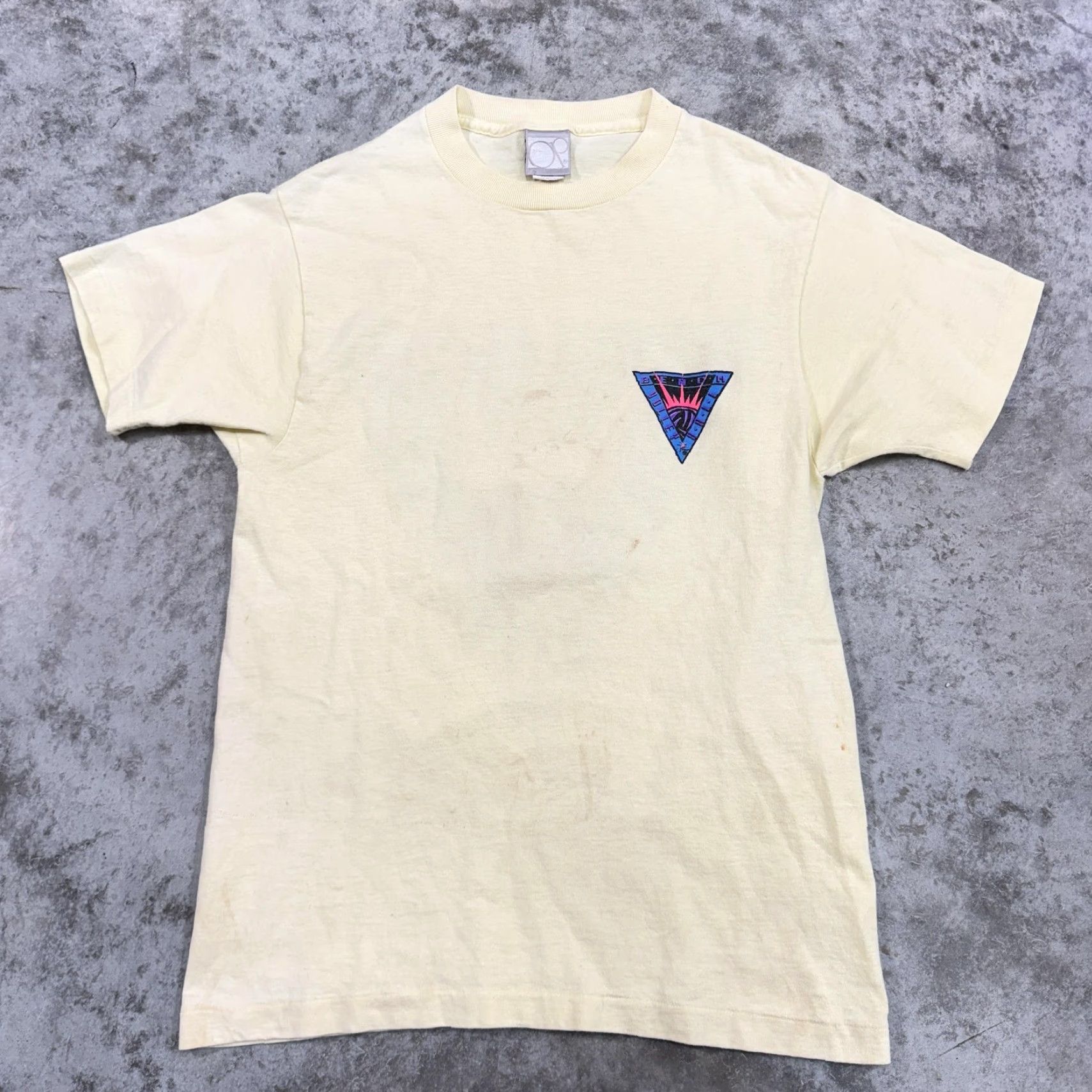 Ocean Pacific VINTAGE Ocean Pacific Shirt Mens Small Beach Volleyball Graphic 90s USA stains Size US S / EU 44-46 / 1 - 6 Thumbnail