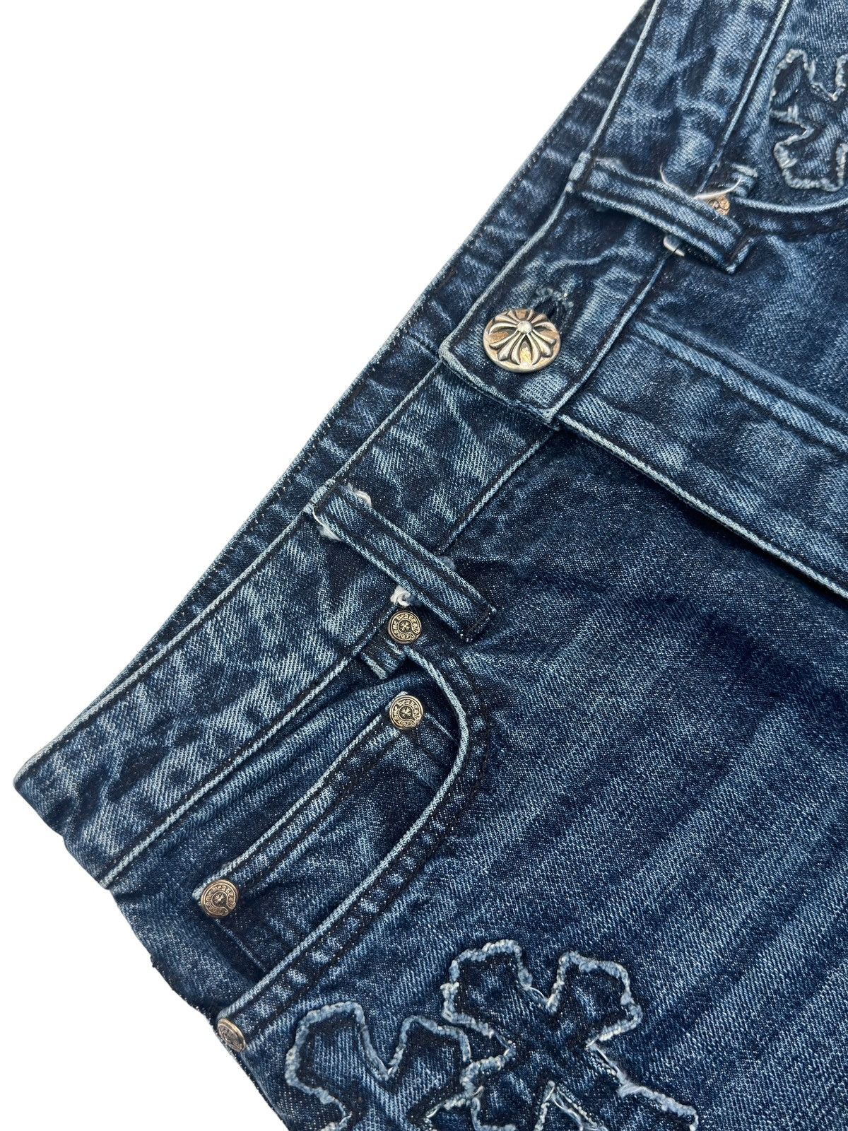 Chrome Hearts Chrome Hearts Denim Cross Patch On Denim Jeans Size 25" / US 0 / IT 36 - 9 Thumbnail