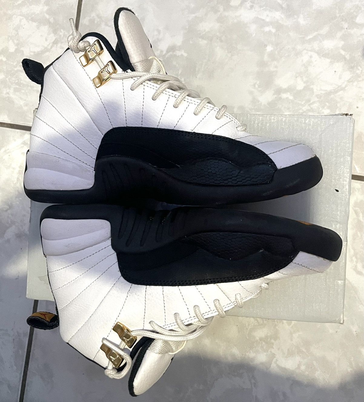 Jordan Brand × Nike × Vintage Jordan Retro 12’ Taxi 2013 Size US 5 / EU 37 - 5 Thumbnail