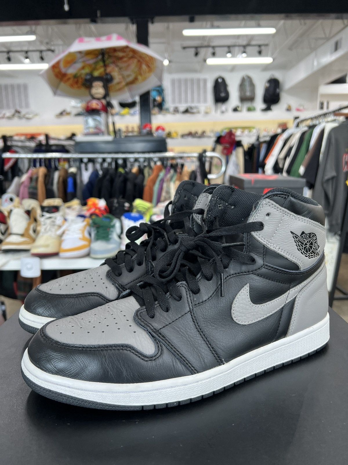 Jordan Brand × Nike Air Jordan 1 Shadow Sz. 11.5 (2018) Size US 11.5 / EU 44-45 - 1 Thumbnail