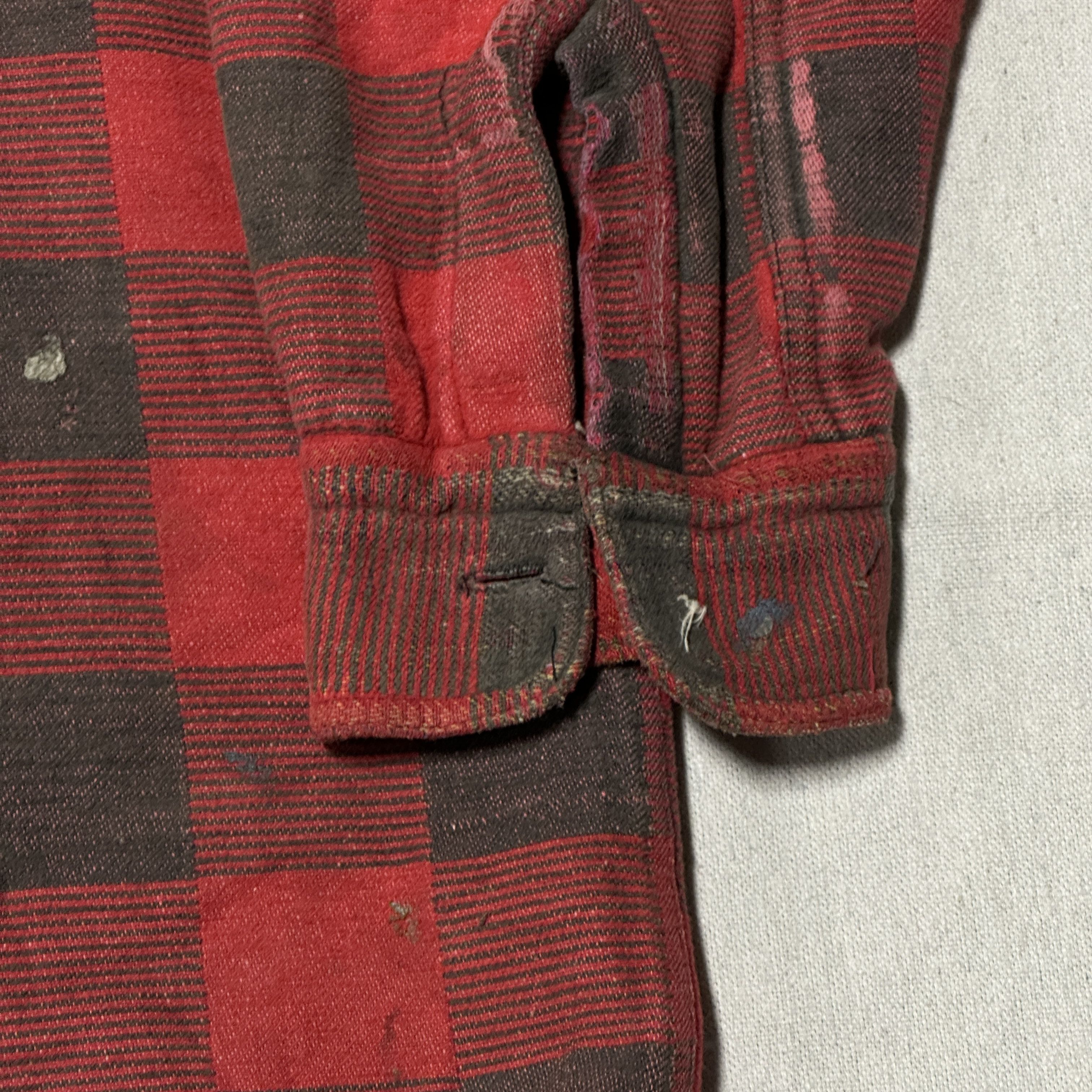 Champion Vintage Champion Red Black Plaid Flannel Shirt Size L Size US L / EU 52-54 / 3 - 4 Thumbnail