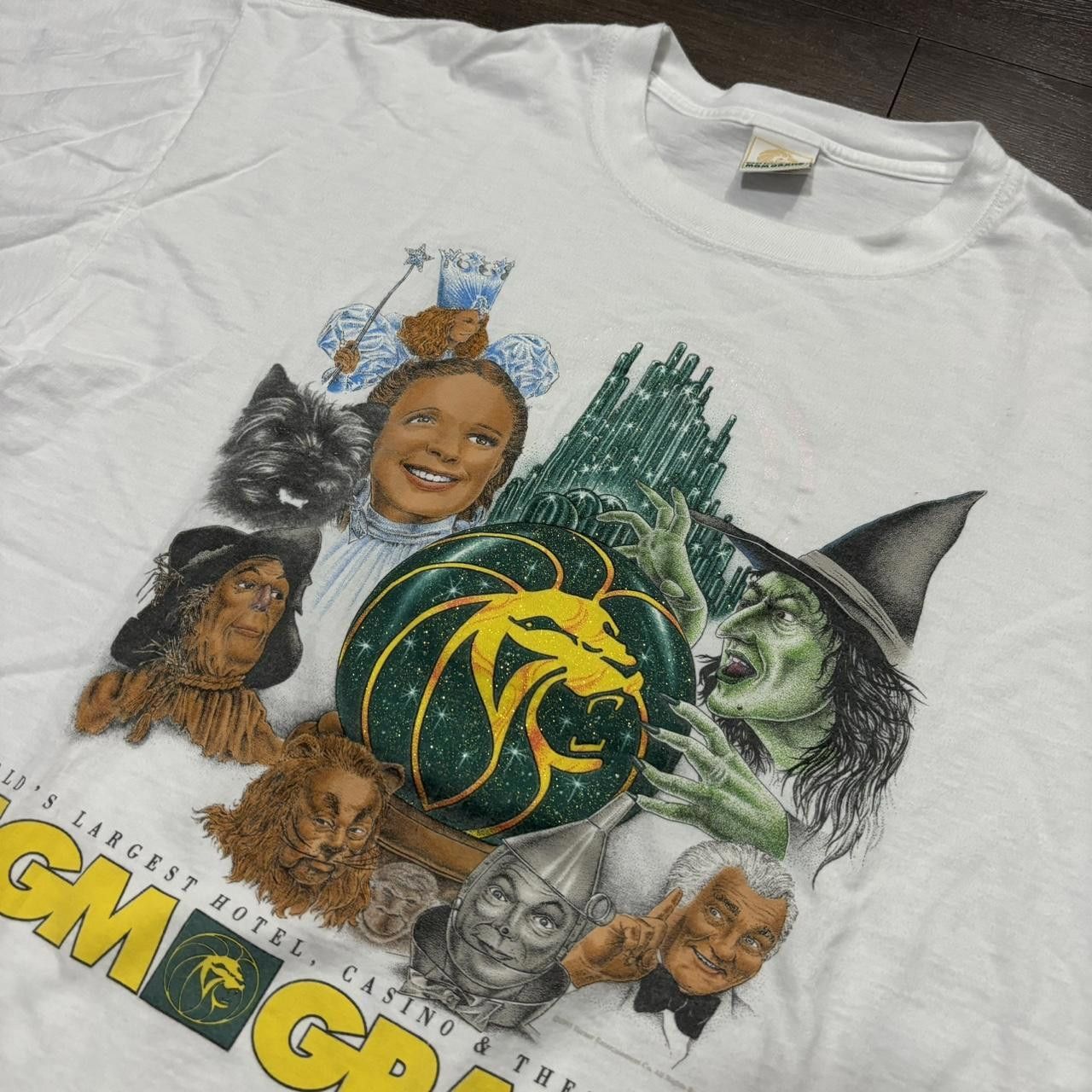 Other Vintage Mgm Grand Wizard Of Oz T Shirt 1993 XL Size US XL / EU 56 / 4 - 5 Thumbnail
