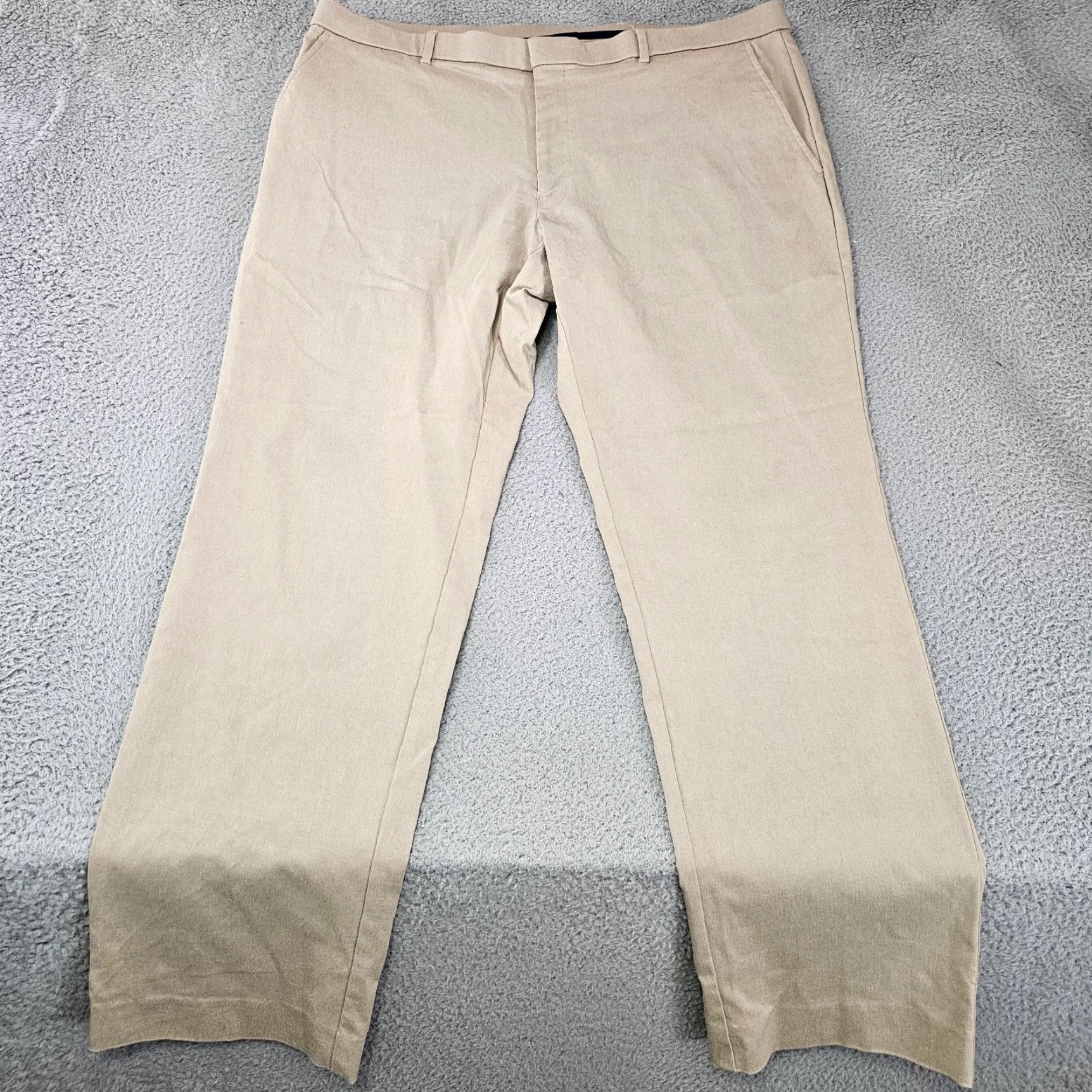 Tommy Hilfiger Tommy Hilfiger Dress Pants Mens Size 38x30 Khaki Flat Front Travel Workwear Slacks Size US 38 / EU 54 - 2 Thumbnail