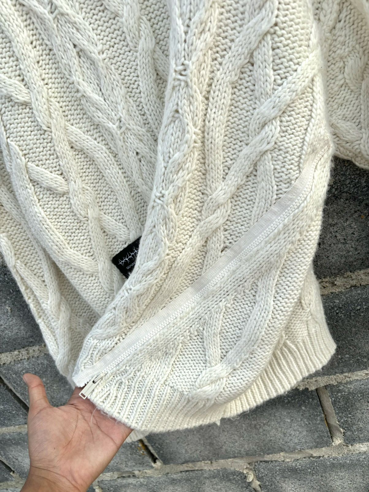 GU × Undercover GU X UNDERCOVER KNIT SWEATER Size US M / EU 48-50 / 2 - 5 Thumbnail