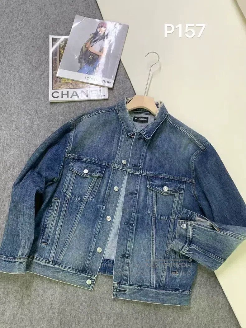 Balenciaga Balenciaga Back Logo Denim Jacket Size US S / EU 44-46 / 1 - 1 Thumbnail