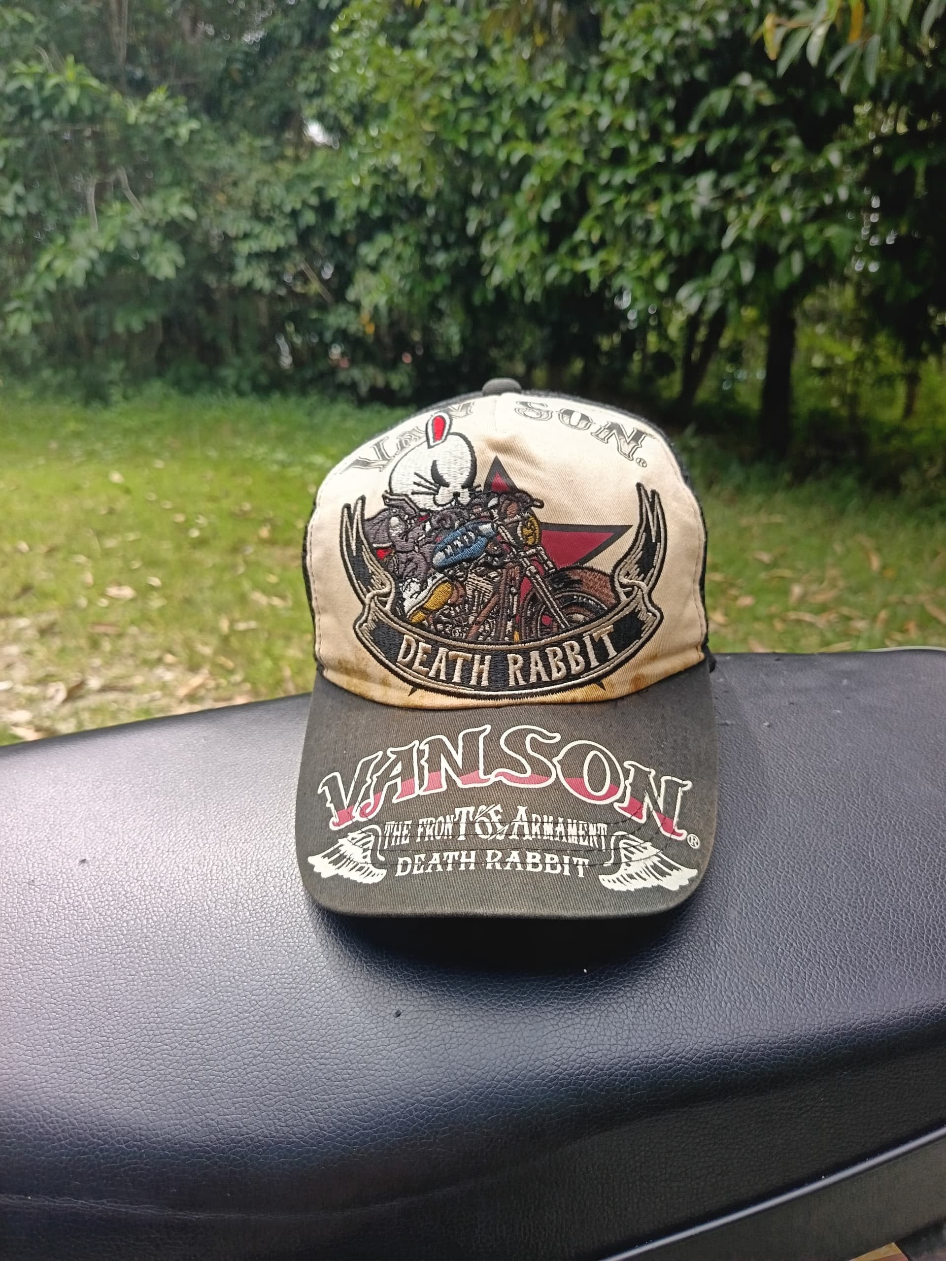 Vanson Leathers × Vintage Vanson death rabbit trucker snapback vintage hat Size ONE SIZE - 1 Thumbnail