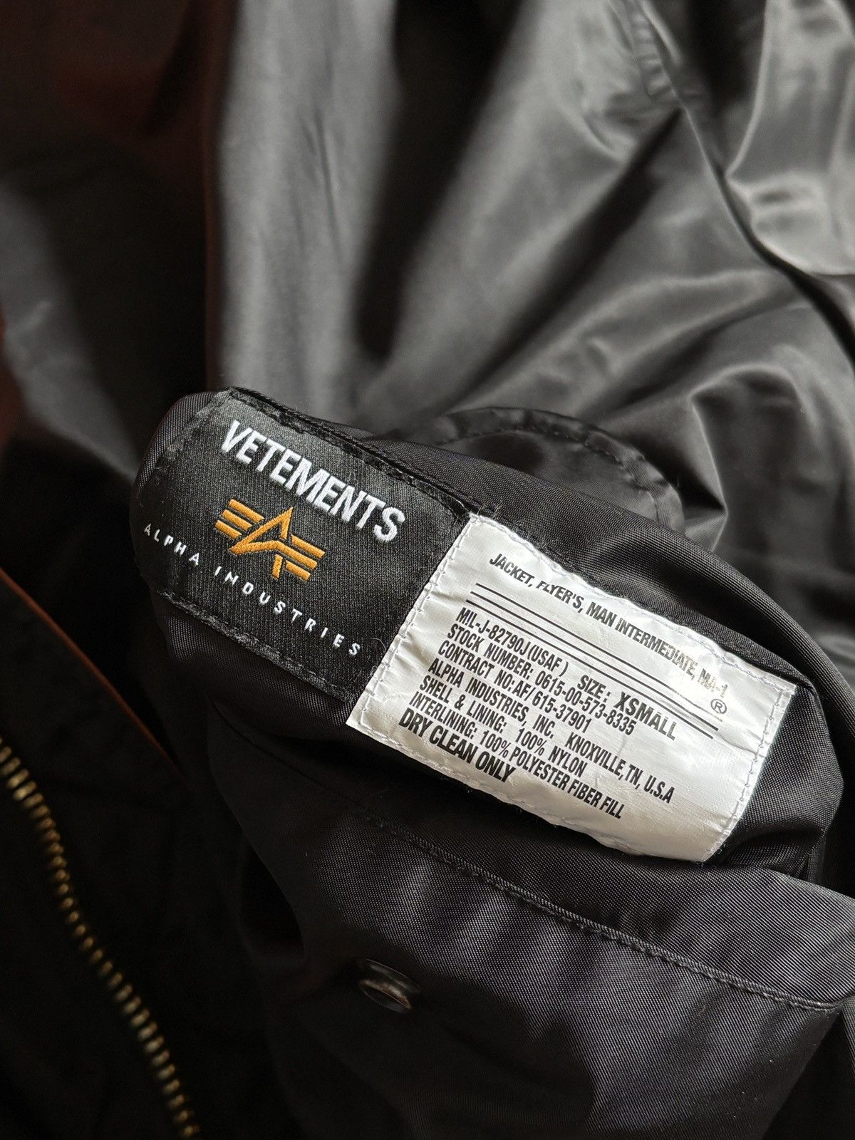 Vetements Vetements AW2022 oversize hooded bomber jacket Size US XS / EU 42 / 0 - 4 Thumbnail