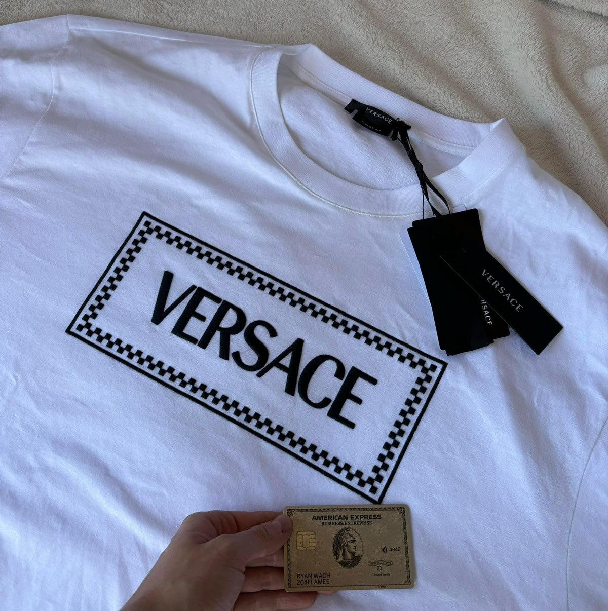 Versace Versace White/Black Box Logo Tee Shirt Size US XL / EU 56 / 4 - 2 Thumbnail