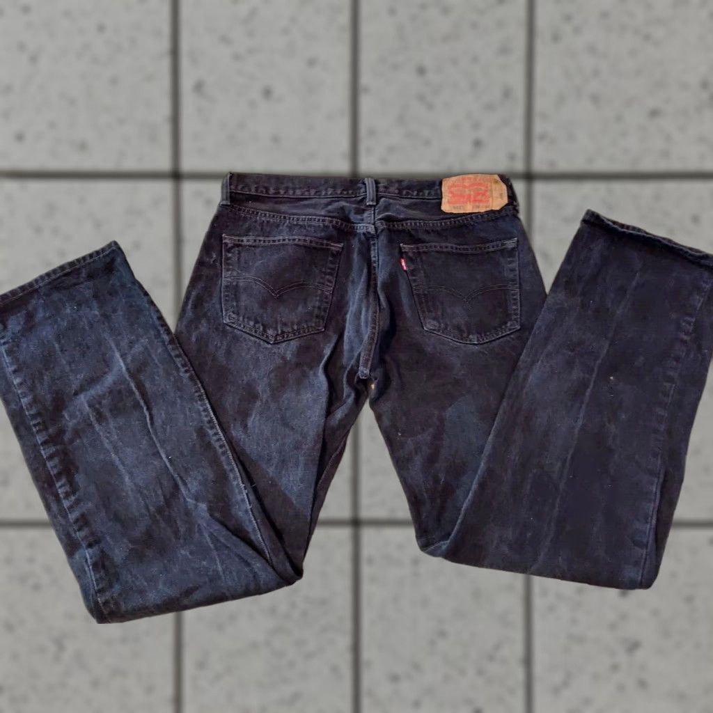 Levi's VINTAGE Levis 501 Jeans 36x34 Classic Straight Denim Black Mens Pants 36 Inseam 34 Size US 36 / EU 52 - 1 Thumbnail