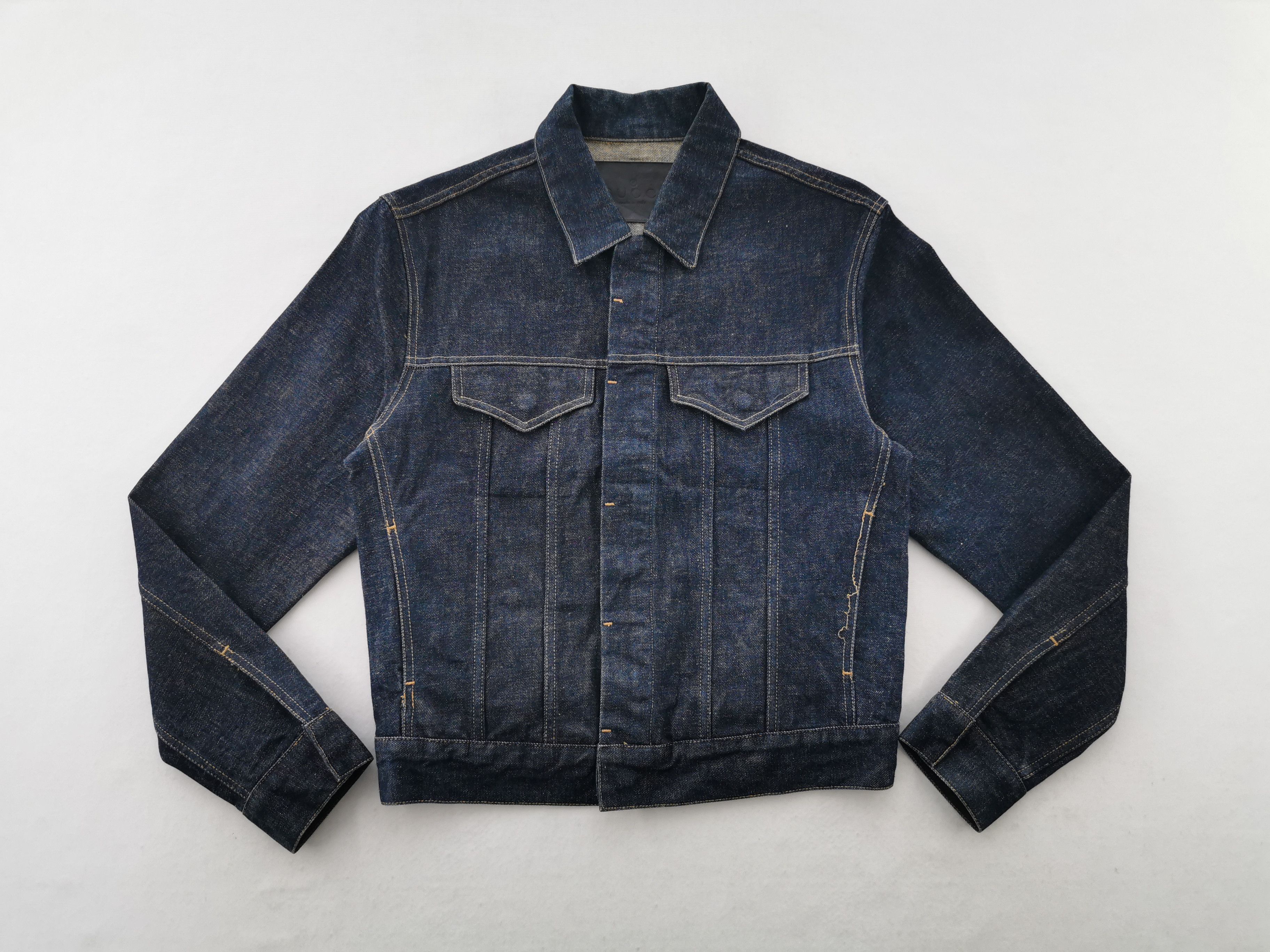 Gucci Vintage Gucci Denim Jacket Made In Italy Size S Size US S / EU 44-46 / 1 - 3 Thumbnail