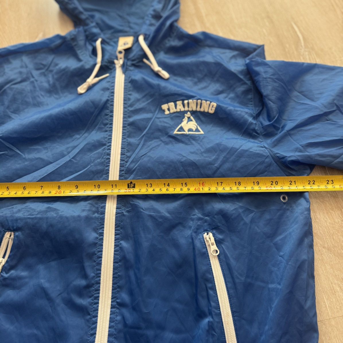 Le Coq Sportif Le Coq Sportif Training Vintage Windbreaker Jacket Men's M Size US M / EU 48-50 / 2 - 5 Thumbnail