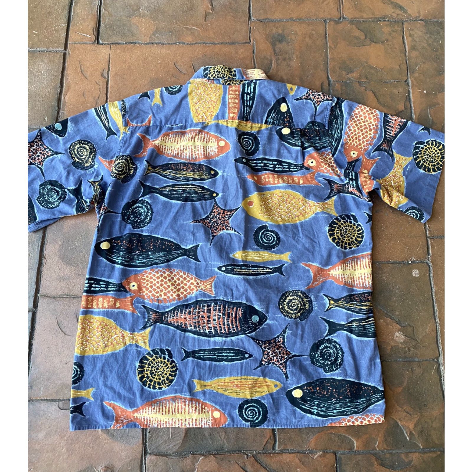 Reyn Spooner VINTAGE Reyn Spooner Fish All Over Print Button-Down Hawaiian Shirt Mens Large Size US L / EU 52-54 / 3 - 3 Thumbnail
