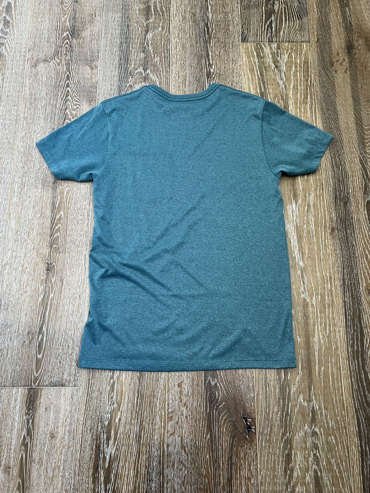 Patagonia Patagonia Hybrid Pocket Responsibili-Tee teal tee Size US M / EU 48-50 / 2 - 2 Thumbnail
