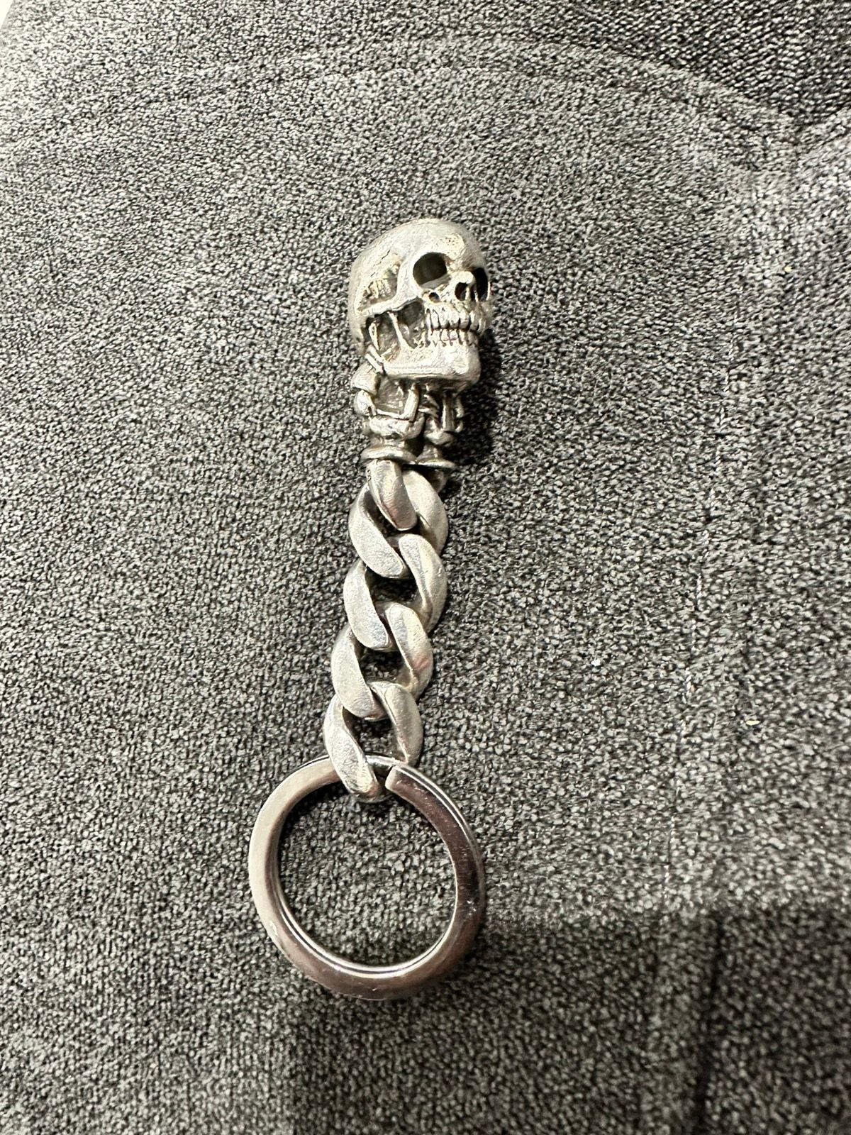 Pre-owned Chrome Hearts Foti Keychain In Silver