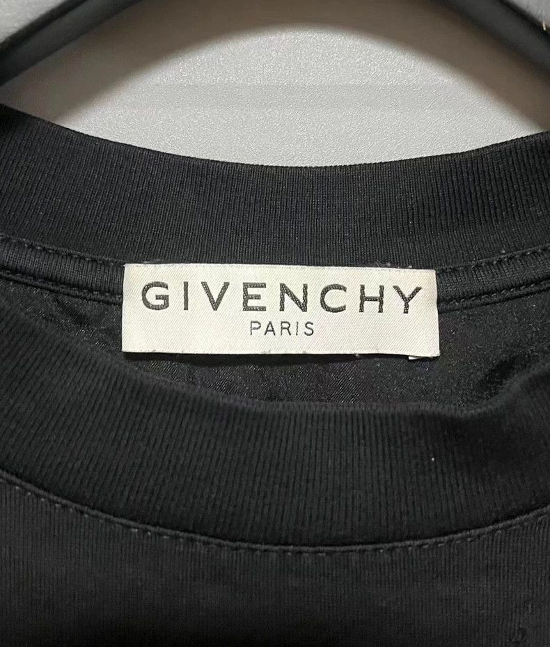 Givenchy Givenchy Black large destroyed letter logo short-sleeve XS Size US XS / EU 42 / 0 - 4 Thumbnail