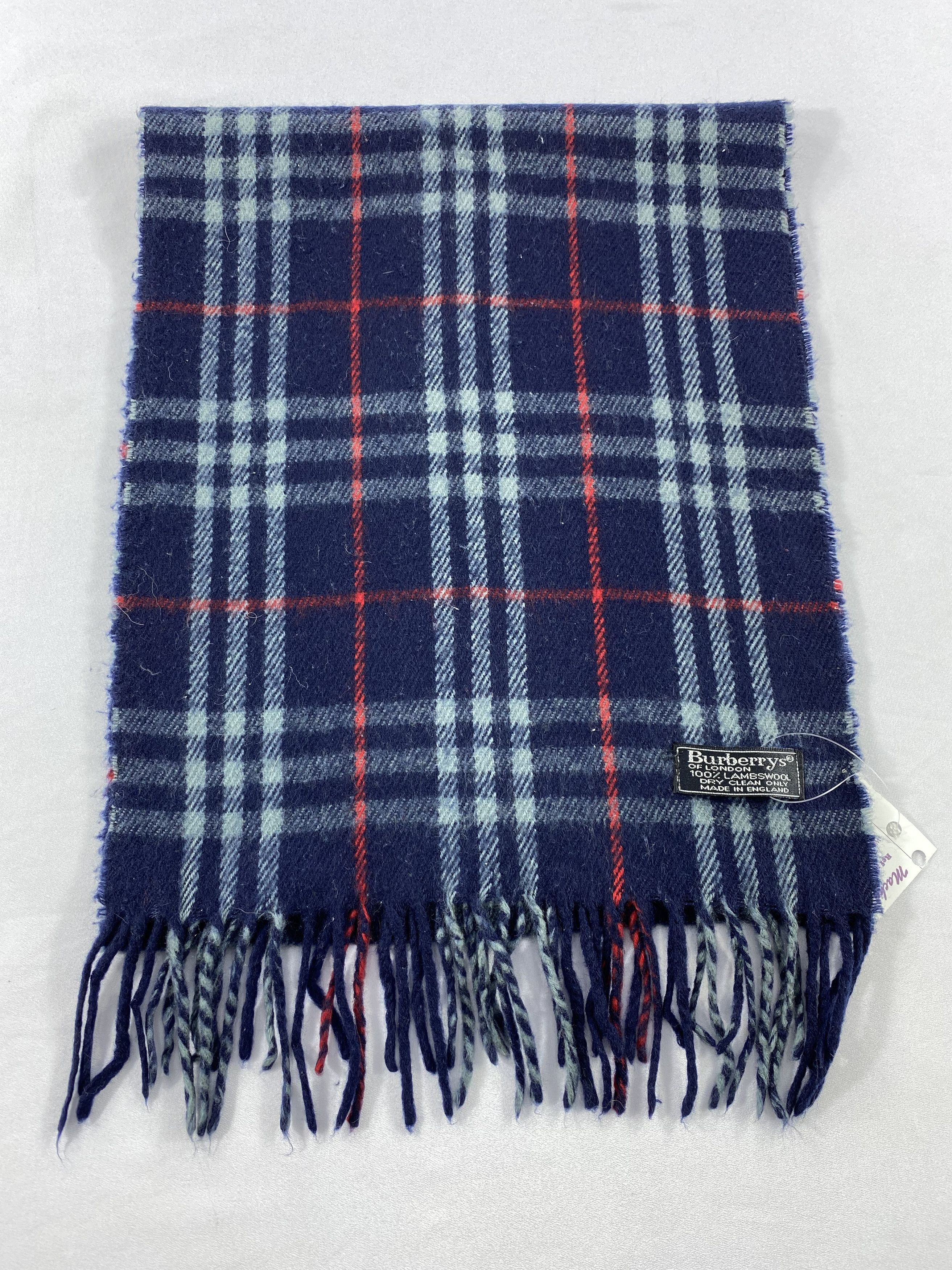 Burberry Burberry Scarf / Muffler / Neckwear Size ONE SIZE - 4 Thumbnail