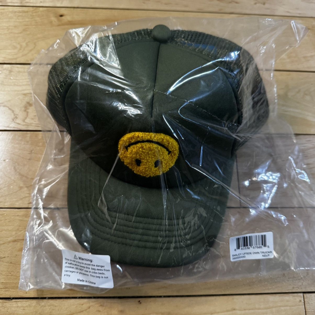 Market Chinatown Market Smiley Upside Down Trucker Hat Kelp Size ONE SIZE - 4 Thumbnail
