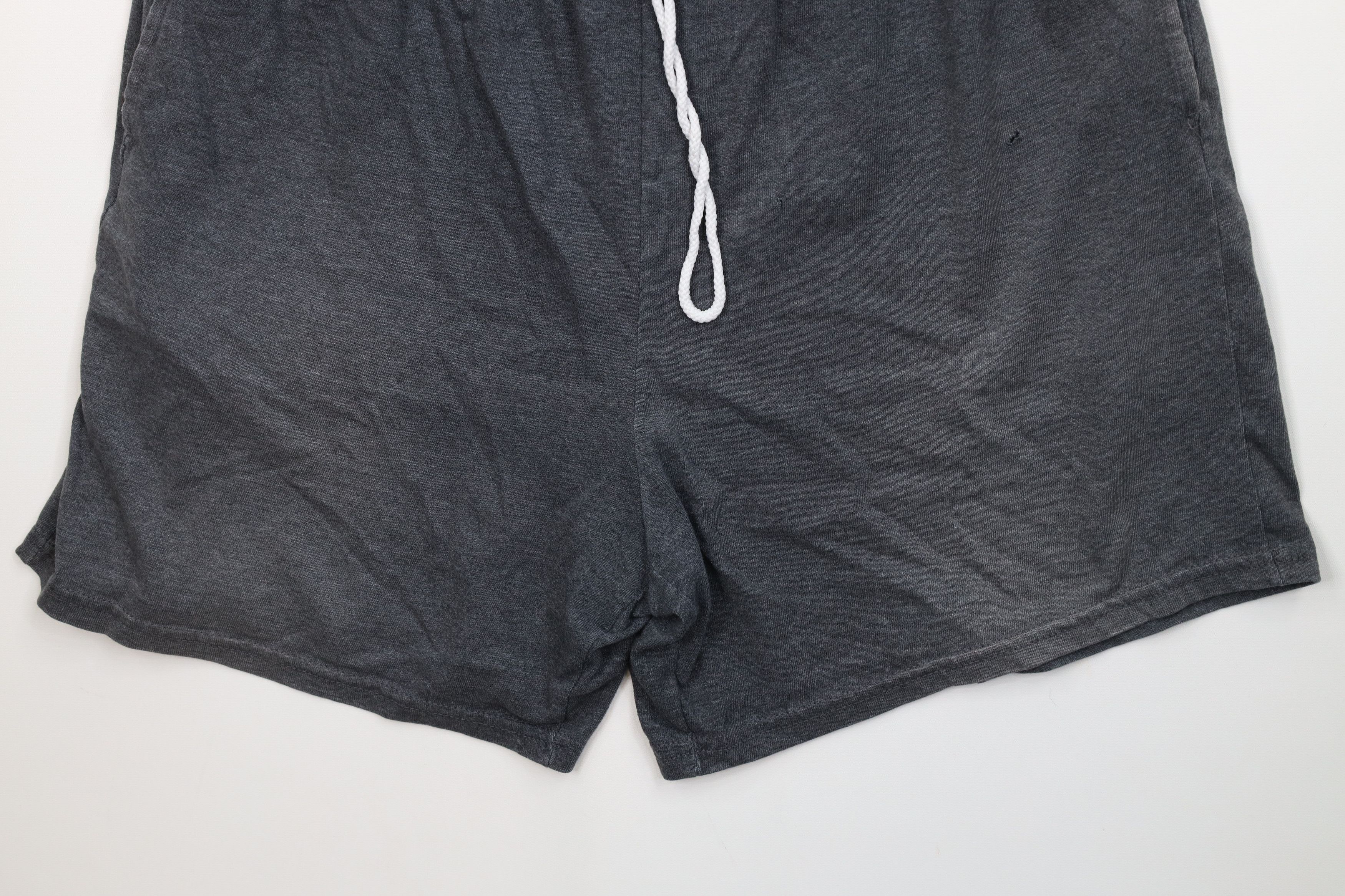 Vintage Vintage Y2K Streetwear Blank Above Knee Shorts Gray Size US 34 / EU 50 - 4 Thumbnail