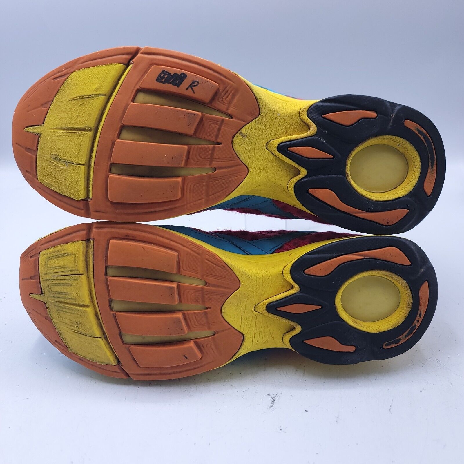 Newton Newton Gravity Shoe Womens Size 9.5 W000213 Pink Blue Yellow Size US 9.5 / IT 39.5 - 7 Thumbnail
