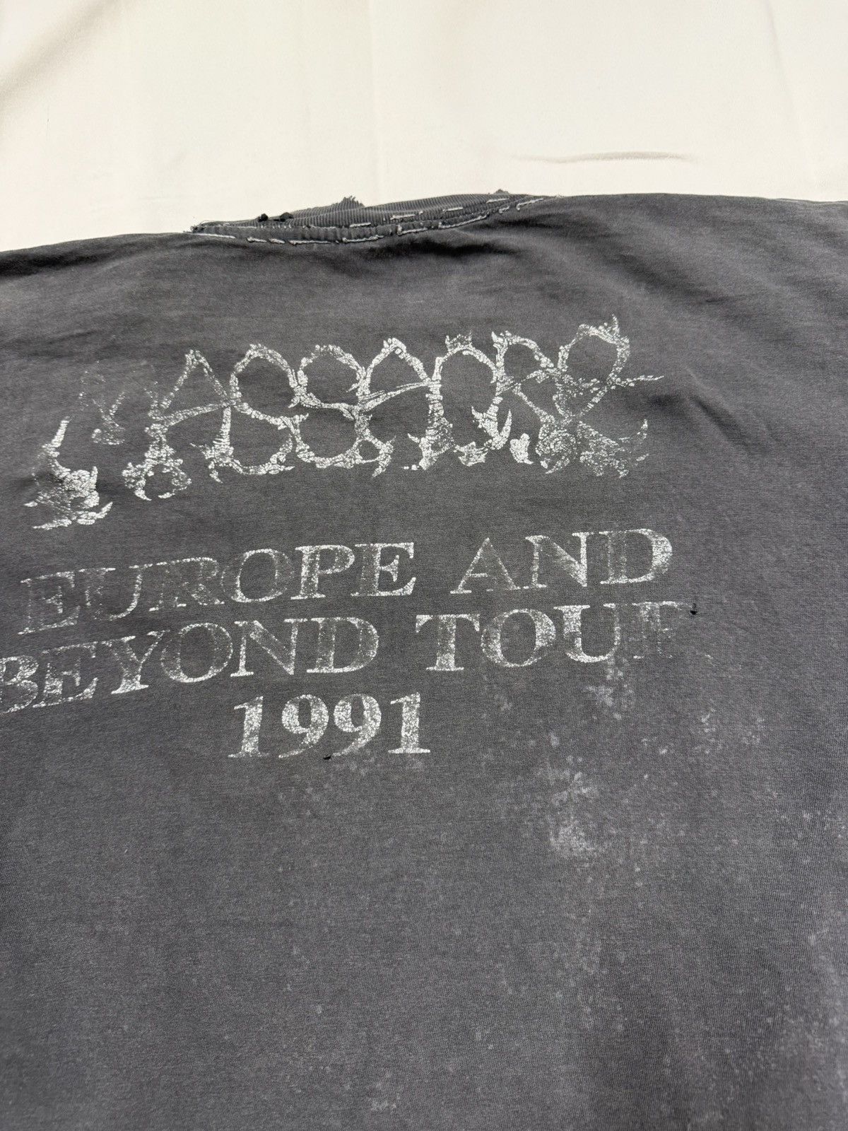 Vintage 1991 Massacre from beyond t-shirt Size US L / EU 52-54 / 3 - 10 Thumbnail