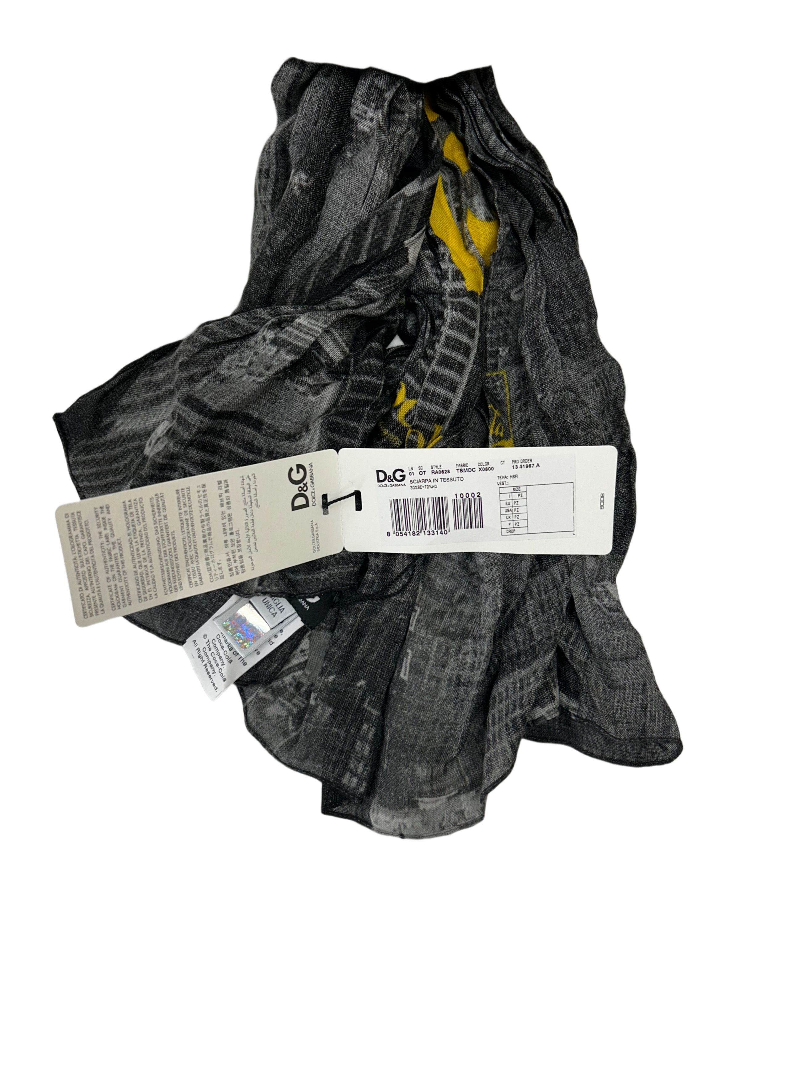 Dolce & Gabbana D&G Graphic Print Scarf With Coca Cola Motif Size ONE SIZE - 4 Thumbnail