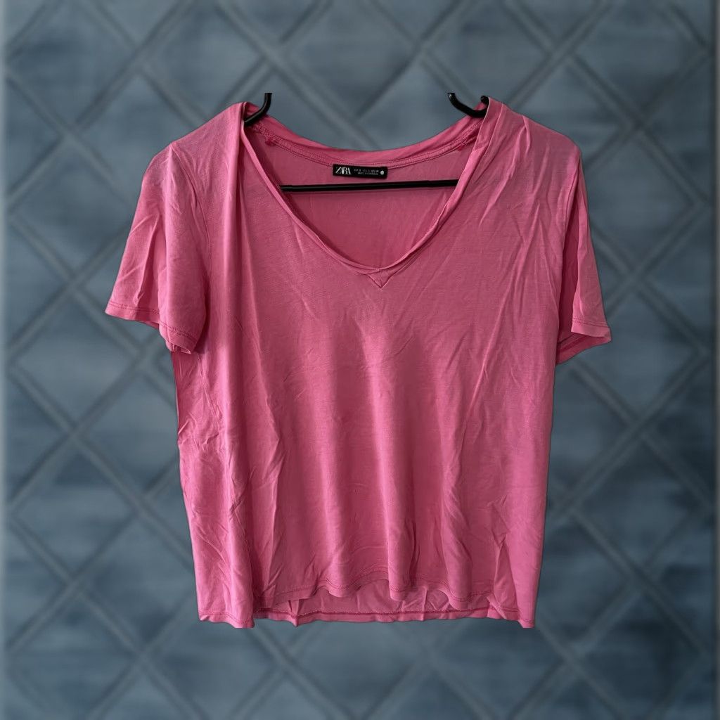 Zara VINTAGE Zara S V-Neck Tee Women's Shirt Small Pink Solid 90s Concert Womens Size 28" / US 6 / IT 42 - 1 Thumbnail